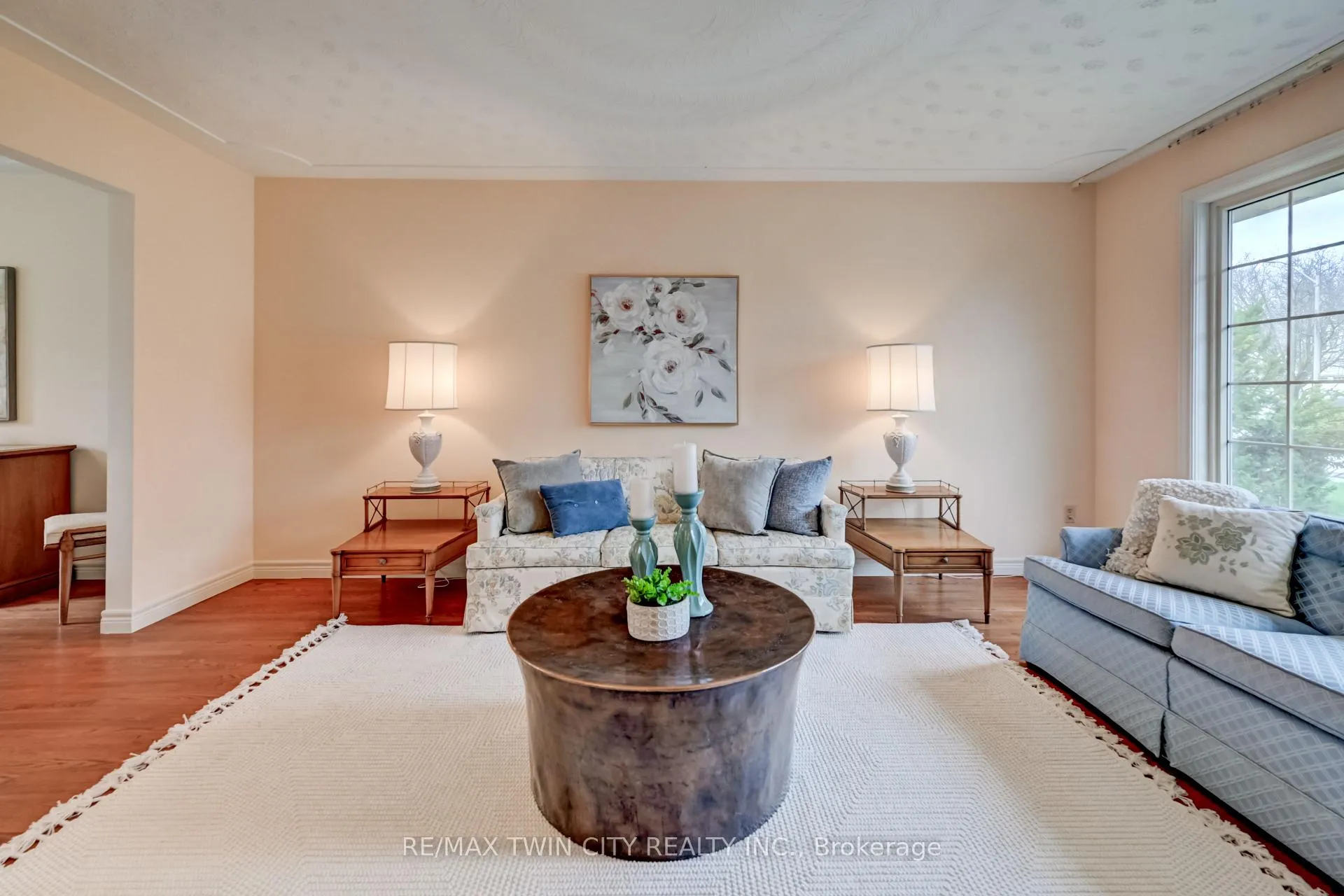 Photo 6 of 285 Magnolia Place, Waterloo — HOMEH