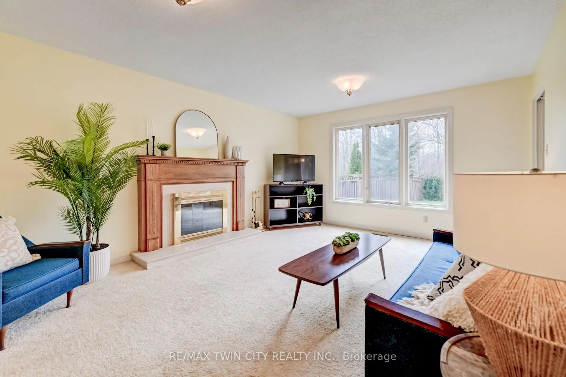 Photo 17 of 285 Magnolia Place, Waterloo — HOMEH