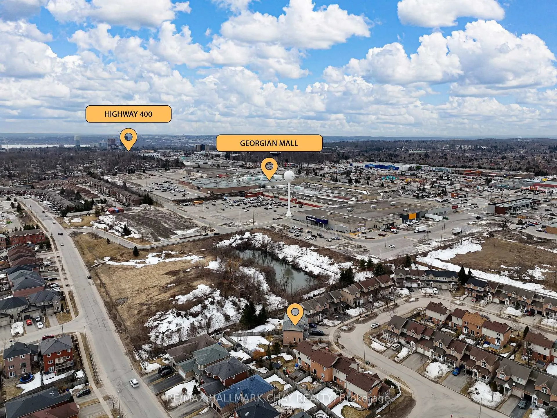 Photo 4 of 127 Trevino Circle, Barrie, East Bayfield — HOMEH