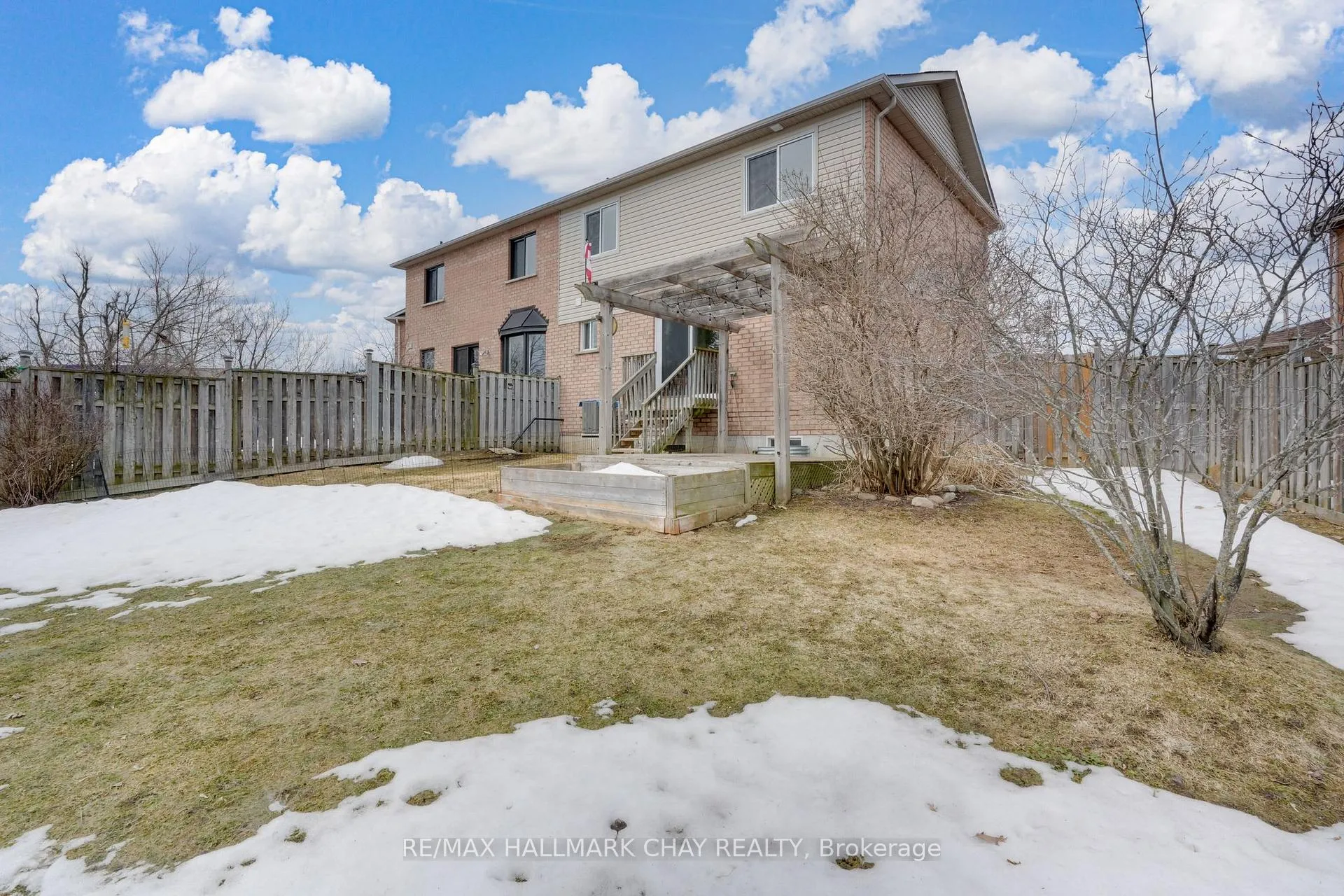 Photo 23 of 127 Trevino Circle, Barrie, East Bayfield — HOMEH