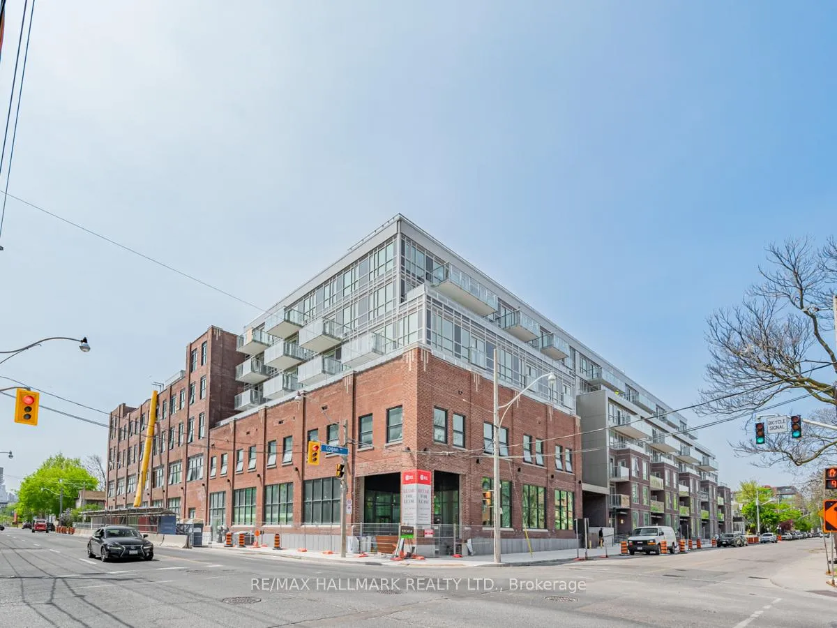 Front of Unit 116, 150 Logan Avenue