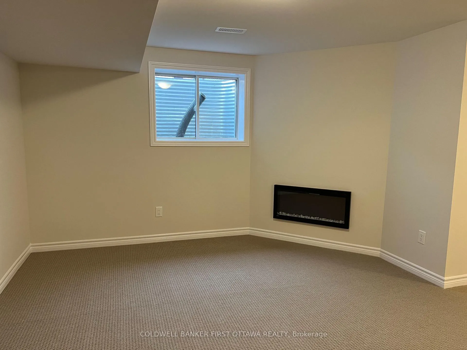 Photo 23 of 17 Atop Lane, Ottawa, Blossom Park/Kemp Park/Findlay Creek — HOMEH