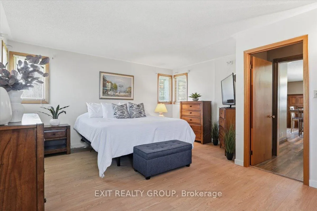 Photo 22 of 188 Riverside Parkway, Quinte West, Sidney Ward — HOMEH