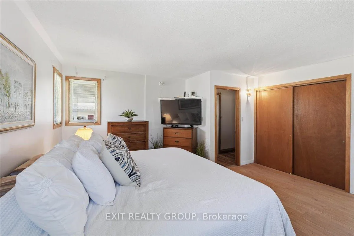 Photo 23 of 188 Riverside Parkway, Quinte West, Sidney Ward — HOMEH