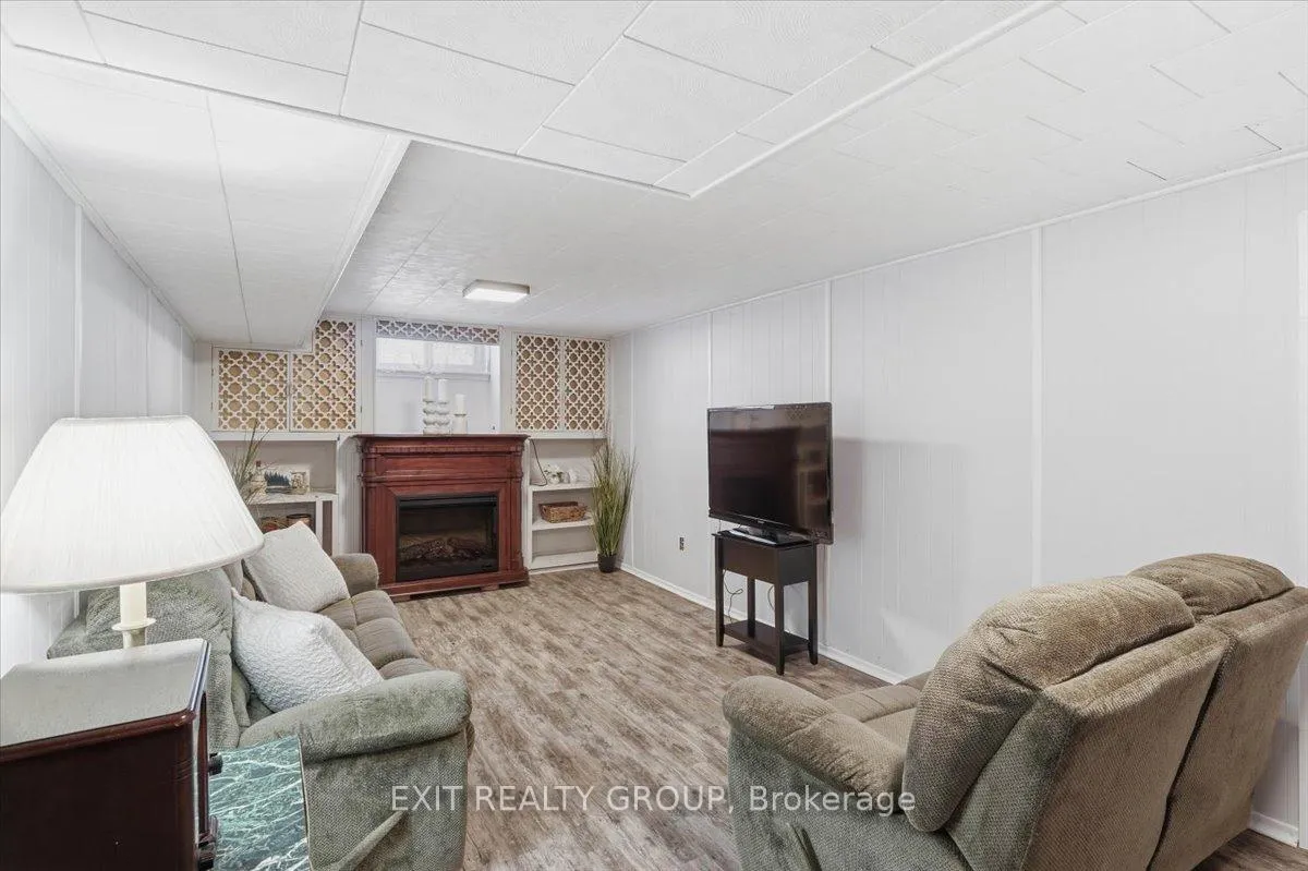 Photo 29 of 188 Riverside Parkway, Quinte West, Sidney Ward — HOMEH