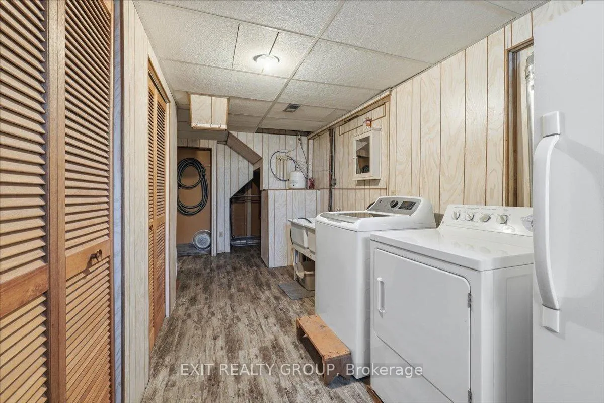 Photo 32 of 188 Riverside Parkway, Quinte West, Sidney Ward — HOMEH
