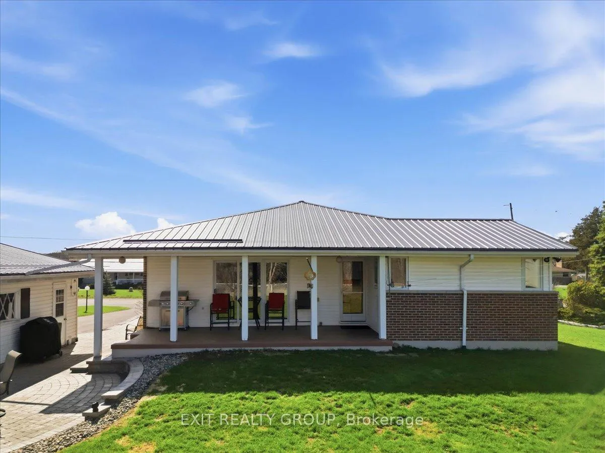 Photo 35 of 188 Riverside Parkway, Quinte West, Sidney Ward — HOMEH