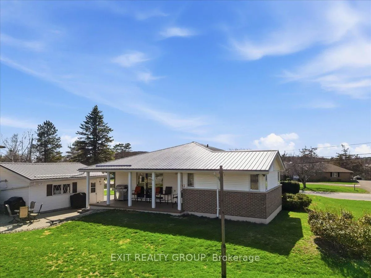 Photo 36 of 188 Riverside Parkway, Quinte West, Sidney Ward — HOMEH