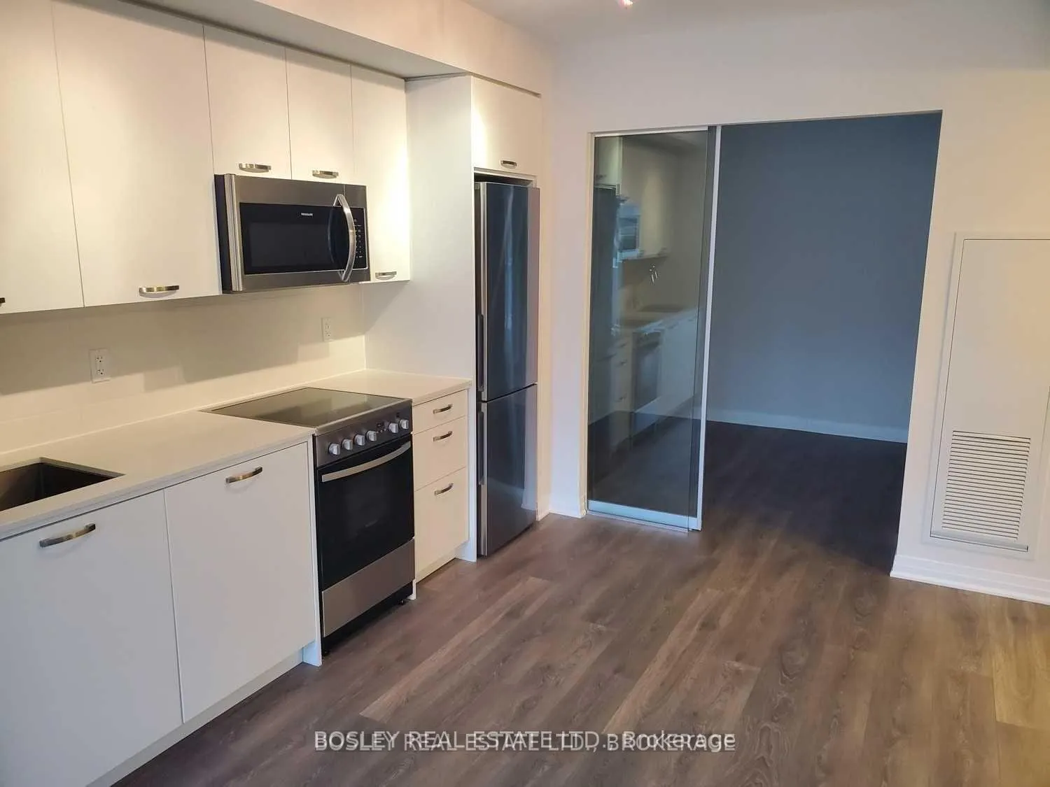 Photo 5 of Unit #202, 2301 Danforth Avenue, Toronto, East End-Danforth — HOMEH
