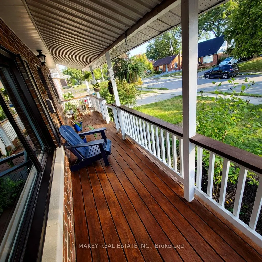 Photo 5 of 34 Christopher Drive, Cambridge — HOMEH
