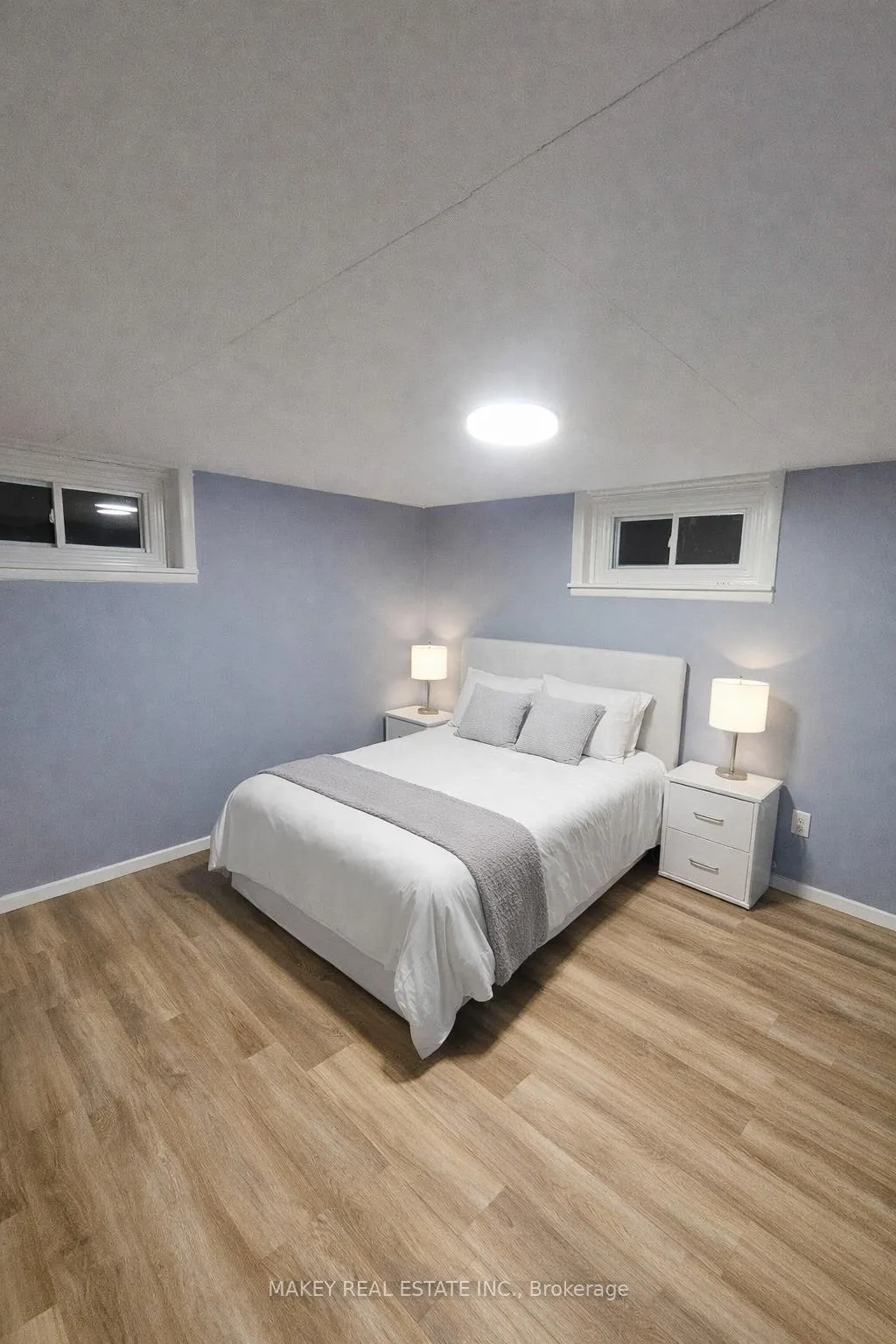 Photo 18 of 34 Christopher Drive, Cambridge — HOMEH