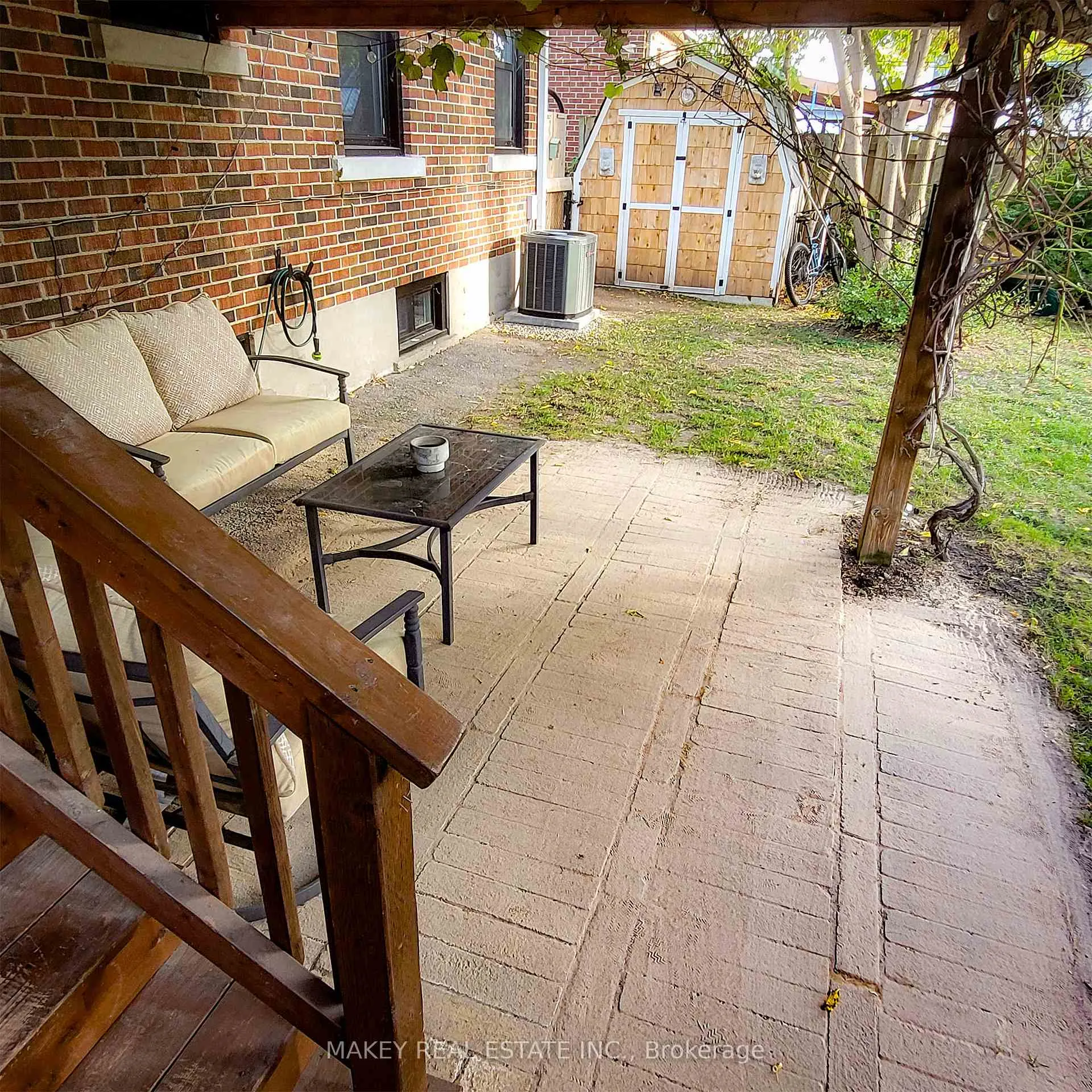 Photo 27 of 34 Christopher Drive, Cambridge — HOMEH