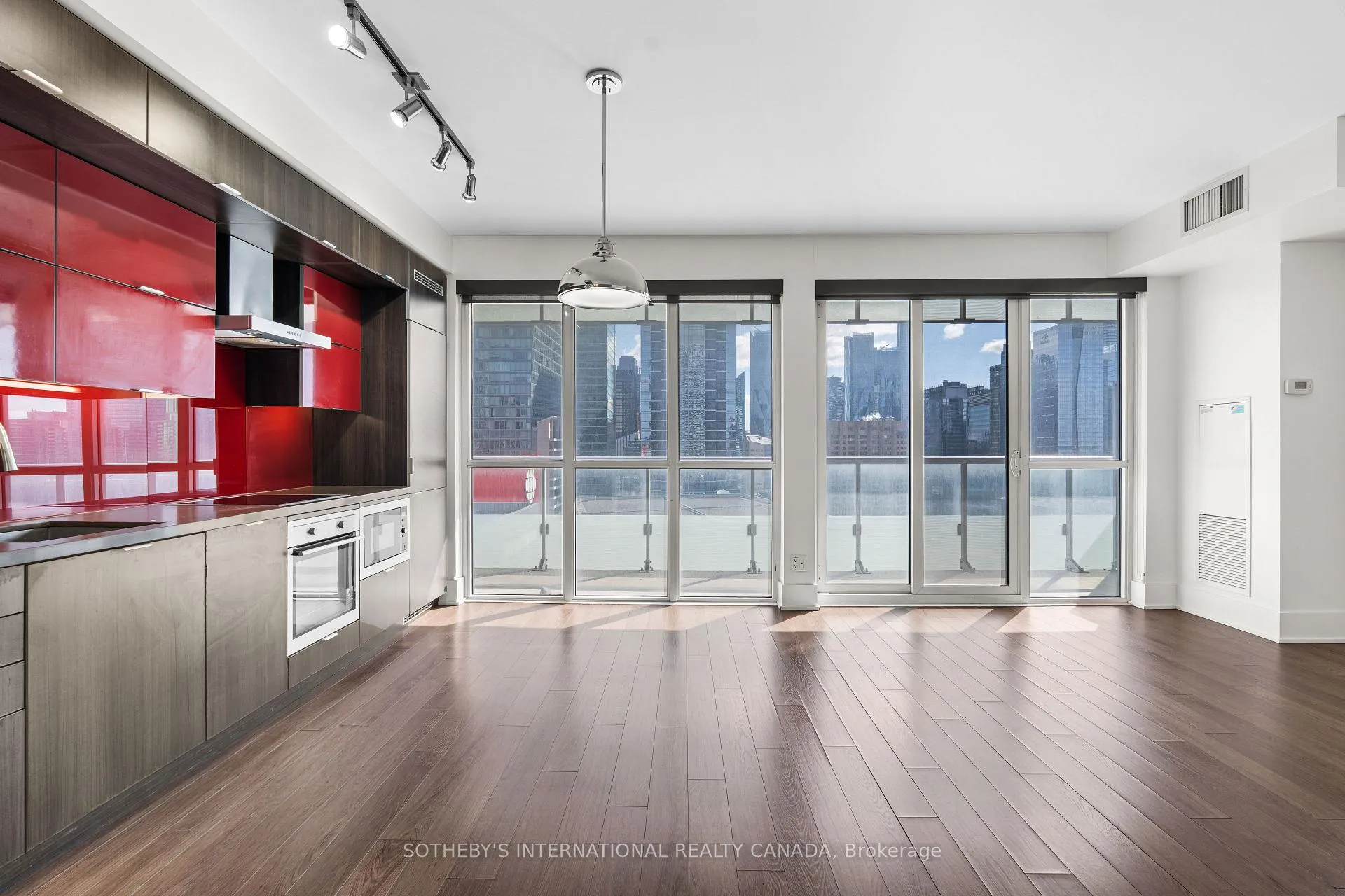 Photo 8 of Unit 2409, 300 Front Street W, Toronto, Waterfront Communities — HOMEH