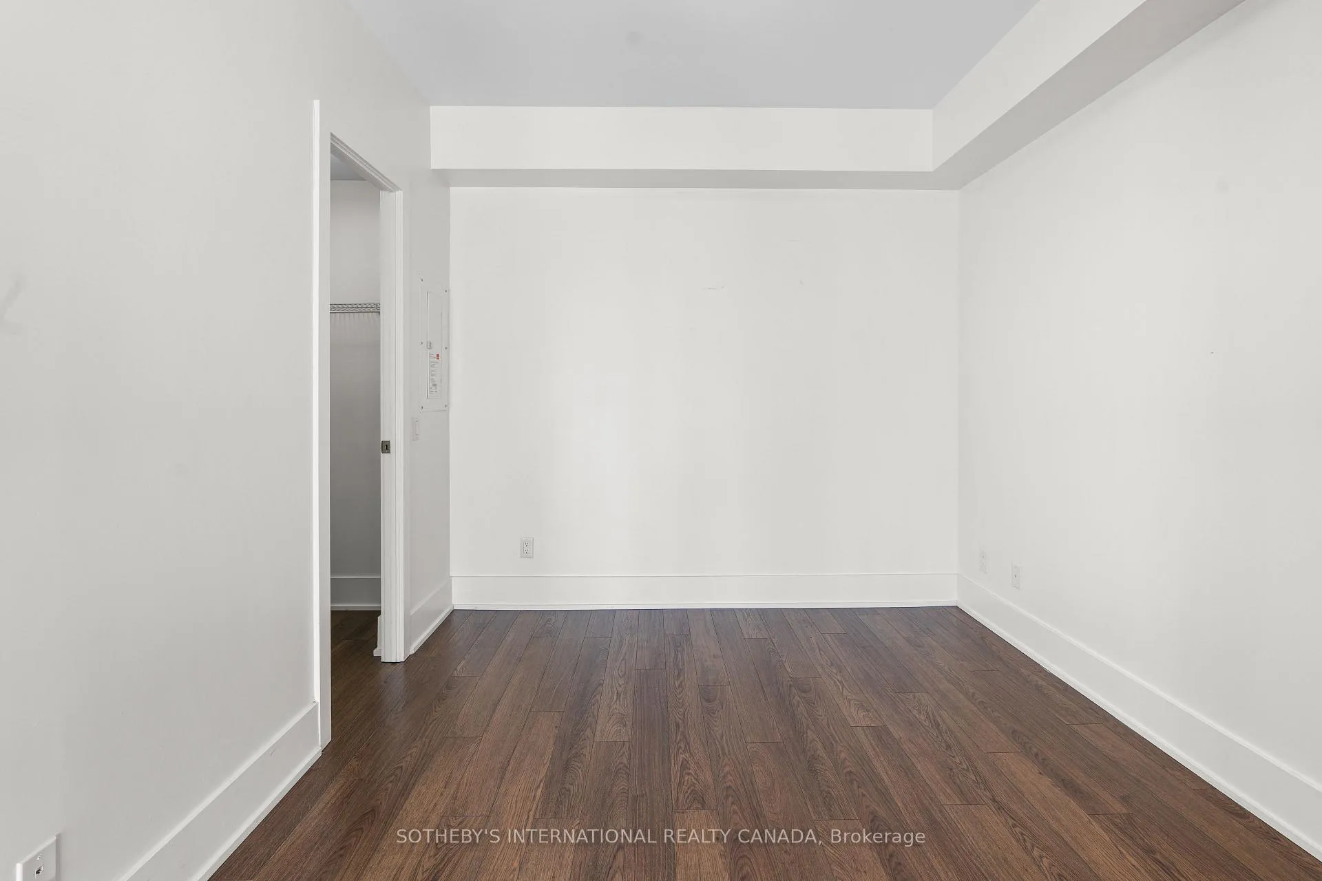 Photo 10 of Unit 2409, 300 Front Street W, Toronto, Waterfront Communities — HOMEH