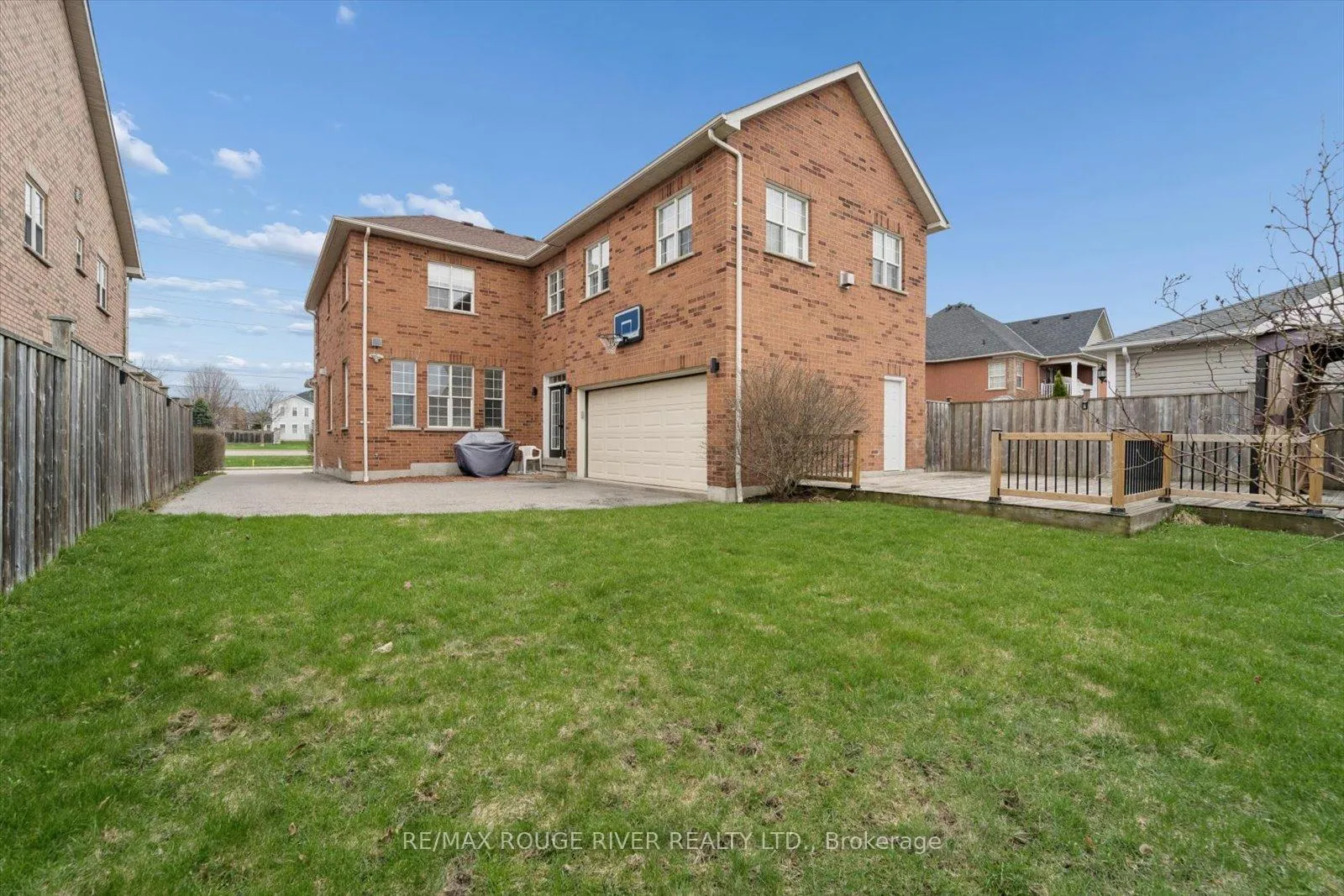 Photo 50 of 58 Knox Crescent, Whitby, Brooklin — HOMEH