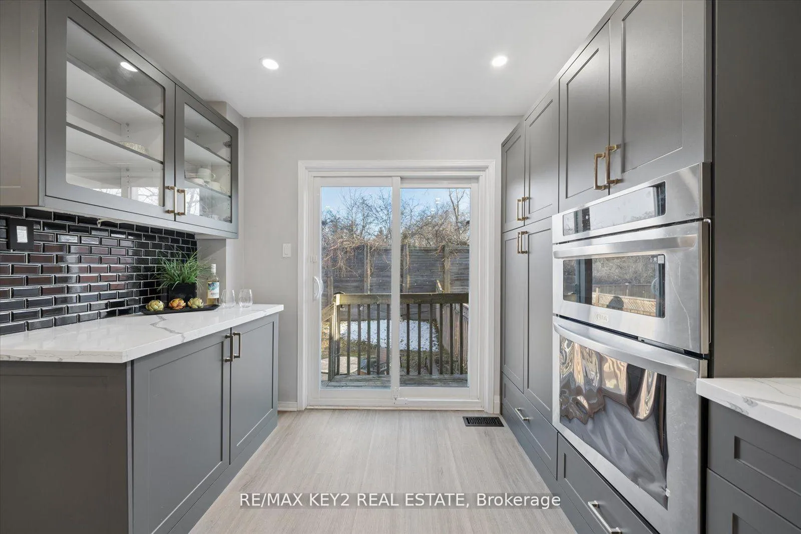 Photo 12 of 1652 Autumn Crescent, Pickering, Amberlea — HOMEH