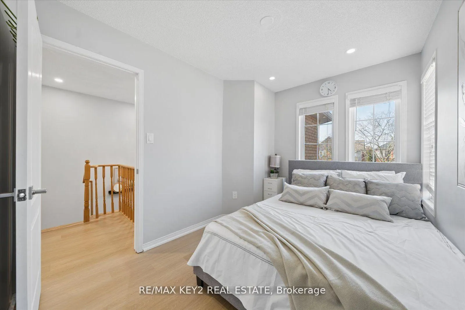 Photo 30 of 1652 Autumn Crescent, Pickering, Amberlea — HOMEH