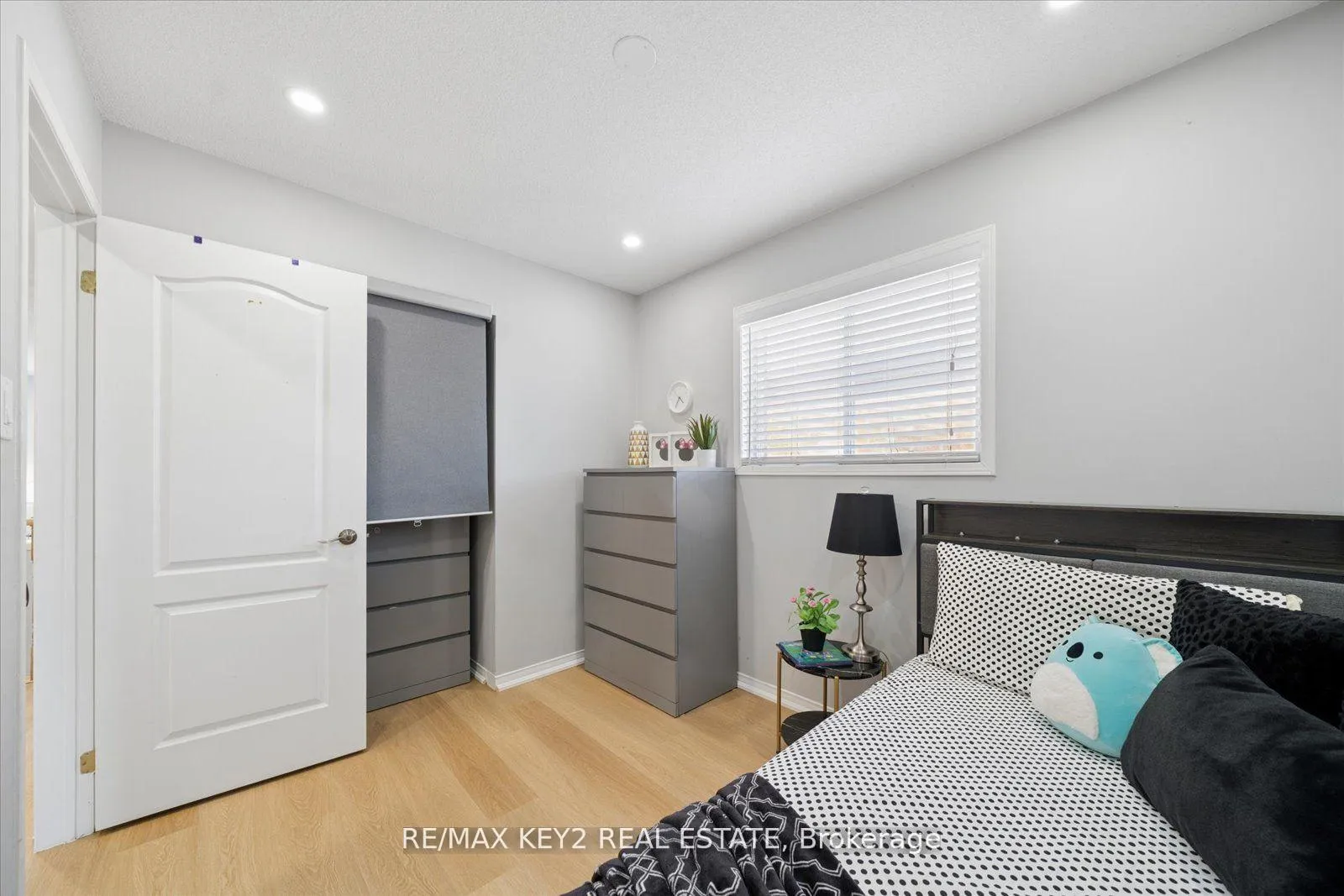 Photo 33 of 1652 Autumn Crescent, Pickering, Amberlea — HOMEH