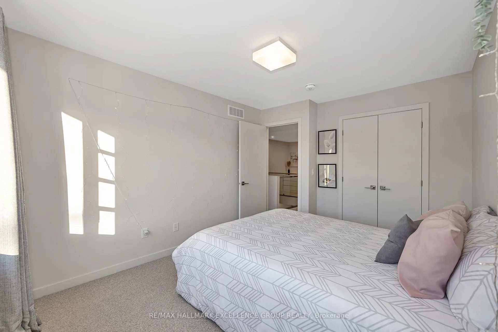 Photo 26 of 677 Honeydew Street, Ottawa, Riverside South/Gloucester Glen — HOMEH