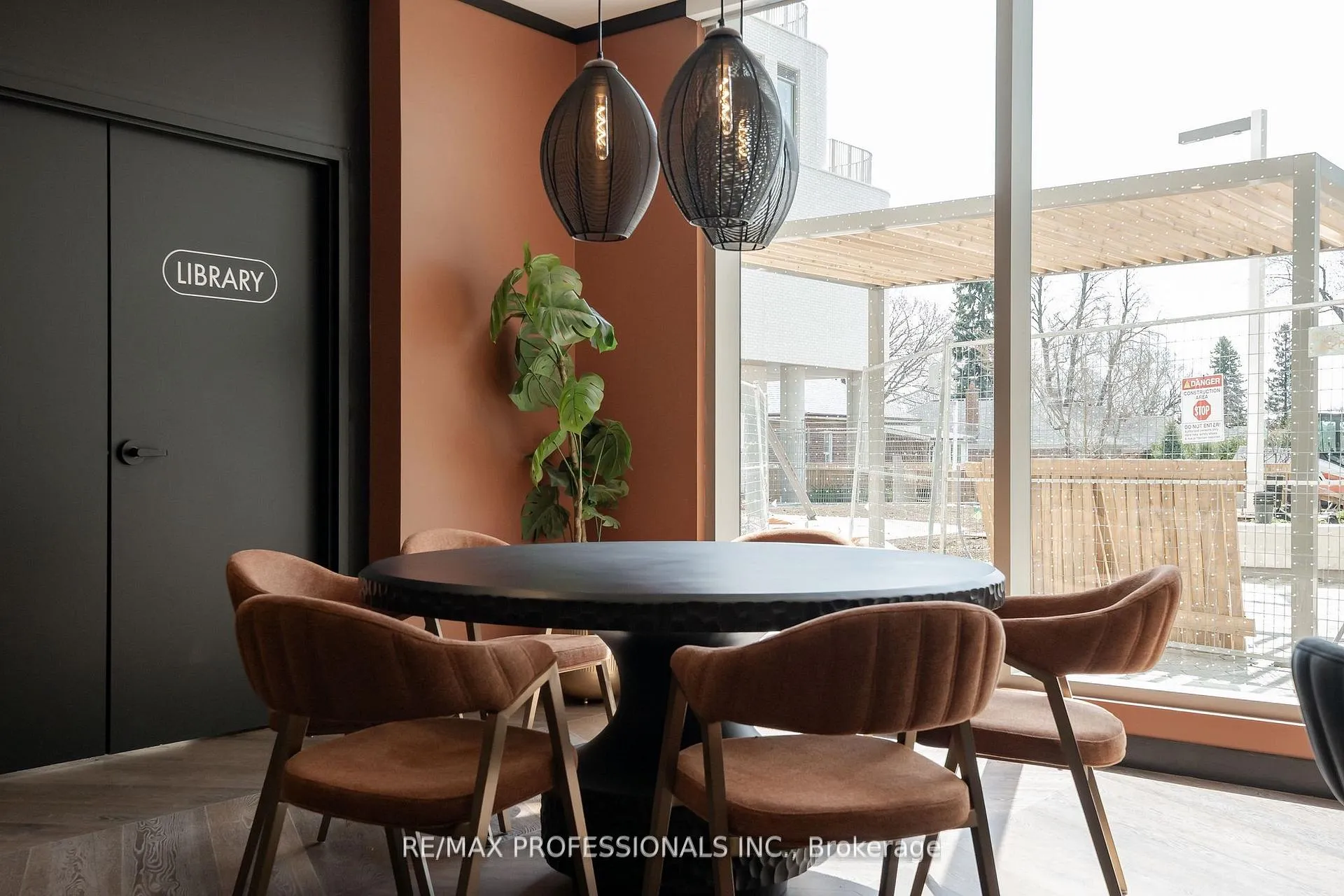 Photo 28 of Unit 303, 689 The Queensway, Etobicoke, Stonegate-Queensway — HOMEH