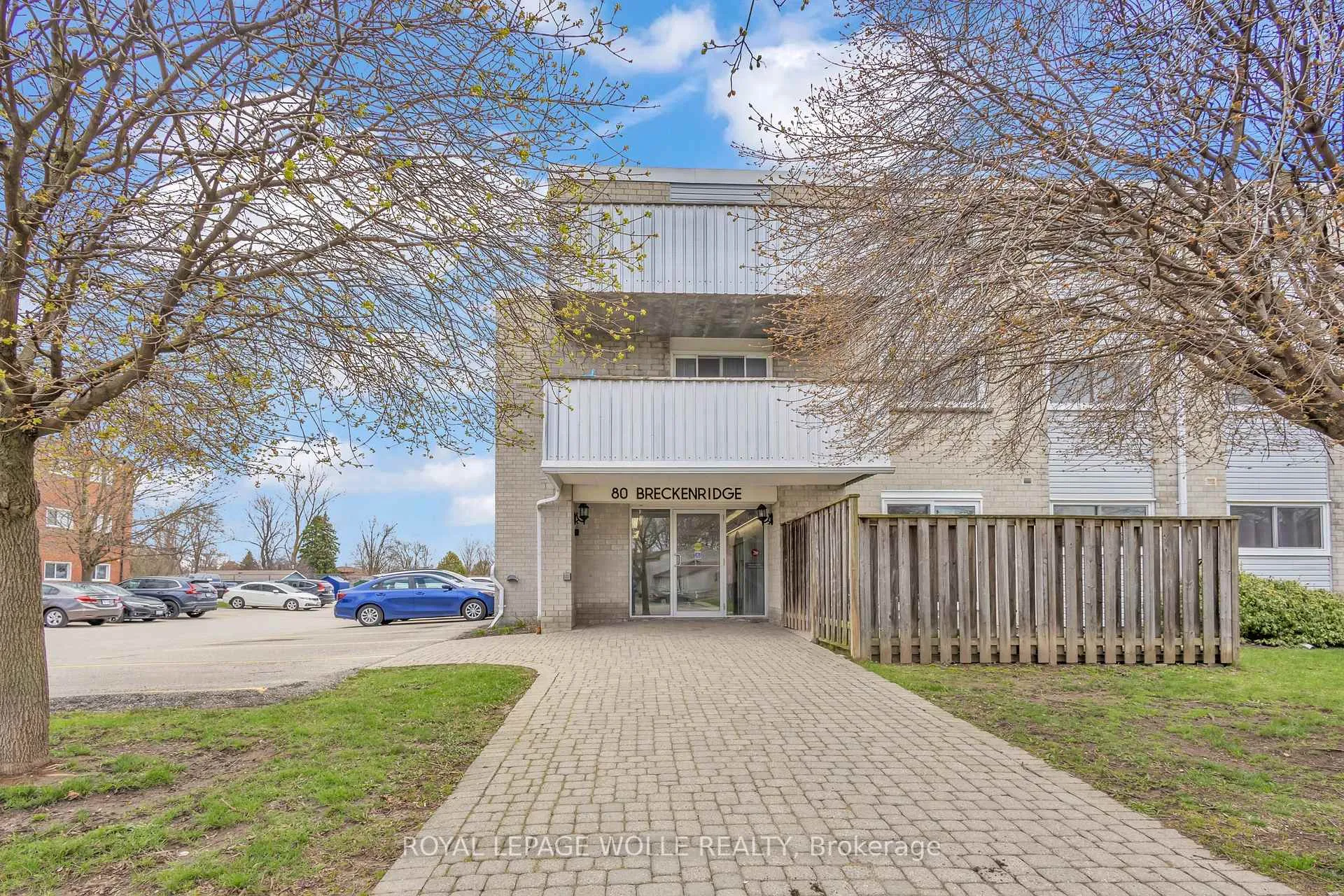 Photo 2 of Unit 107, 80 Breckenridge Drive, Kitchener — HOMEH