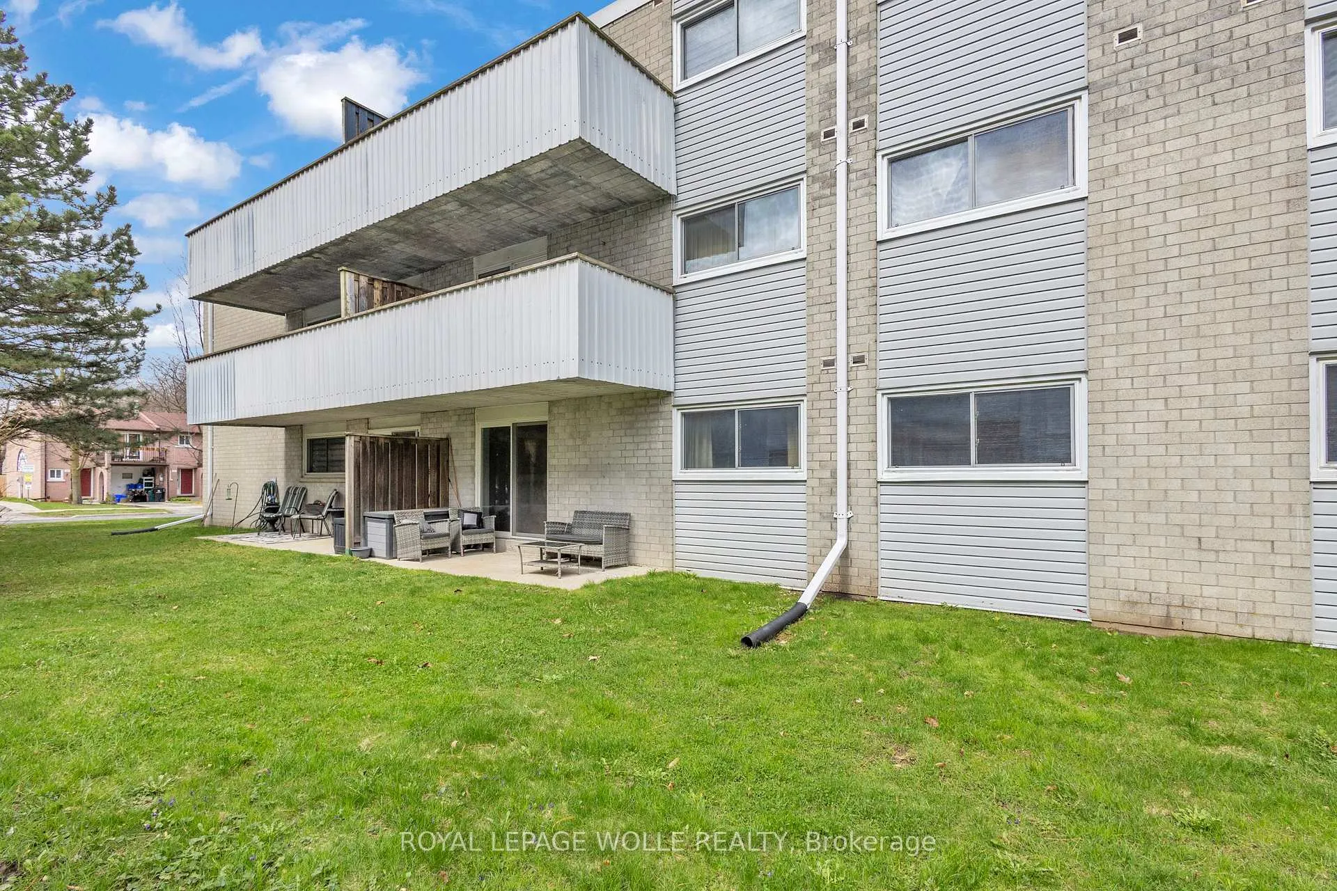 Photo 21 of Unit 107, 80 Breckenridge Drive, Kitchener — HOMEH