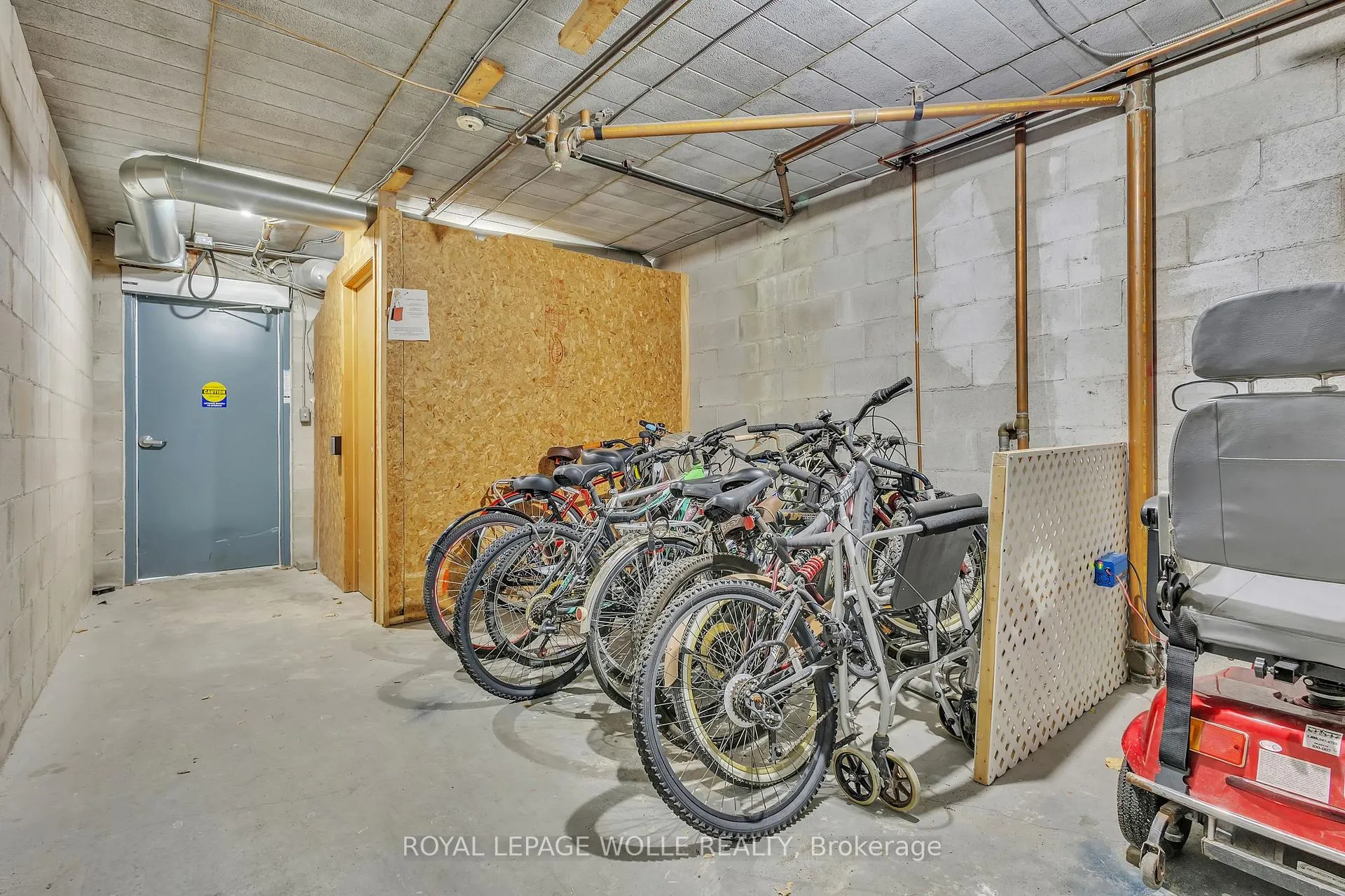 Photo 25 of Unit 107, 80 Breckenridge Drive, Kitchener — HOMEH