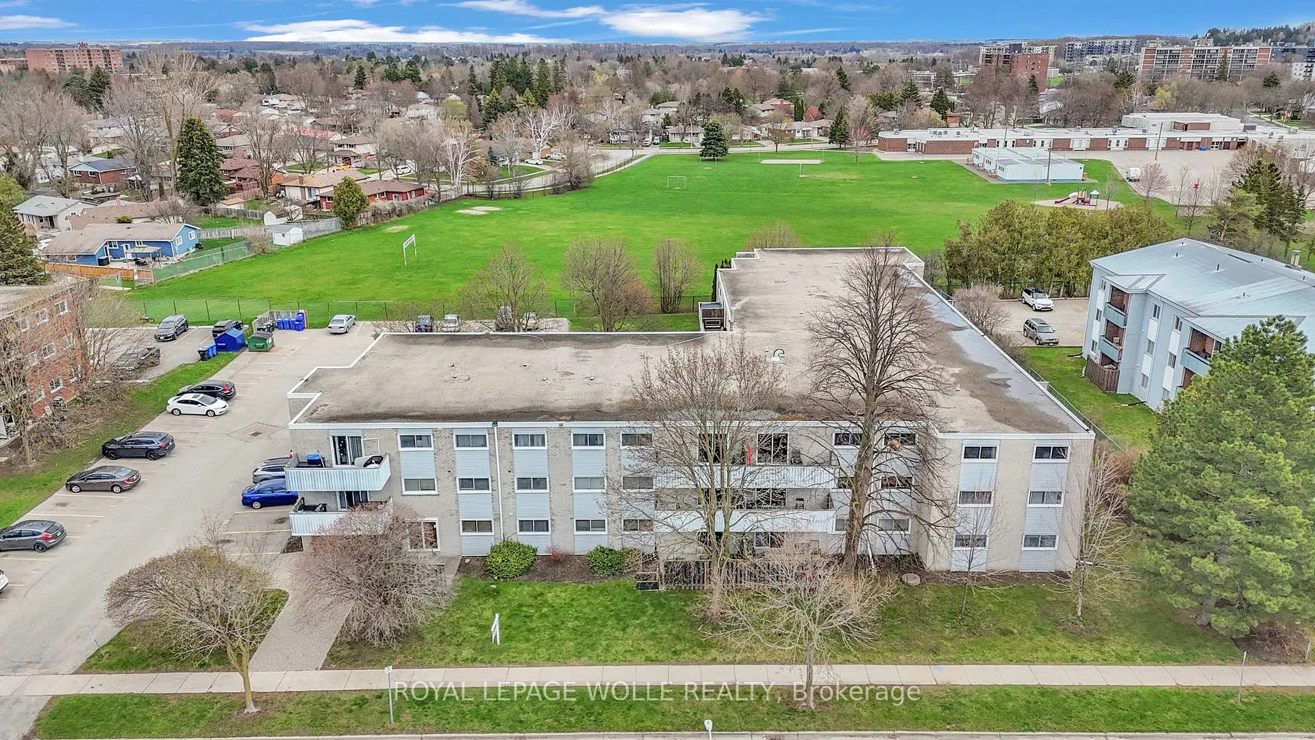 Photo 26 of Unit 107, 80 Breckenridge Drive, Kitchener — HOMEH