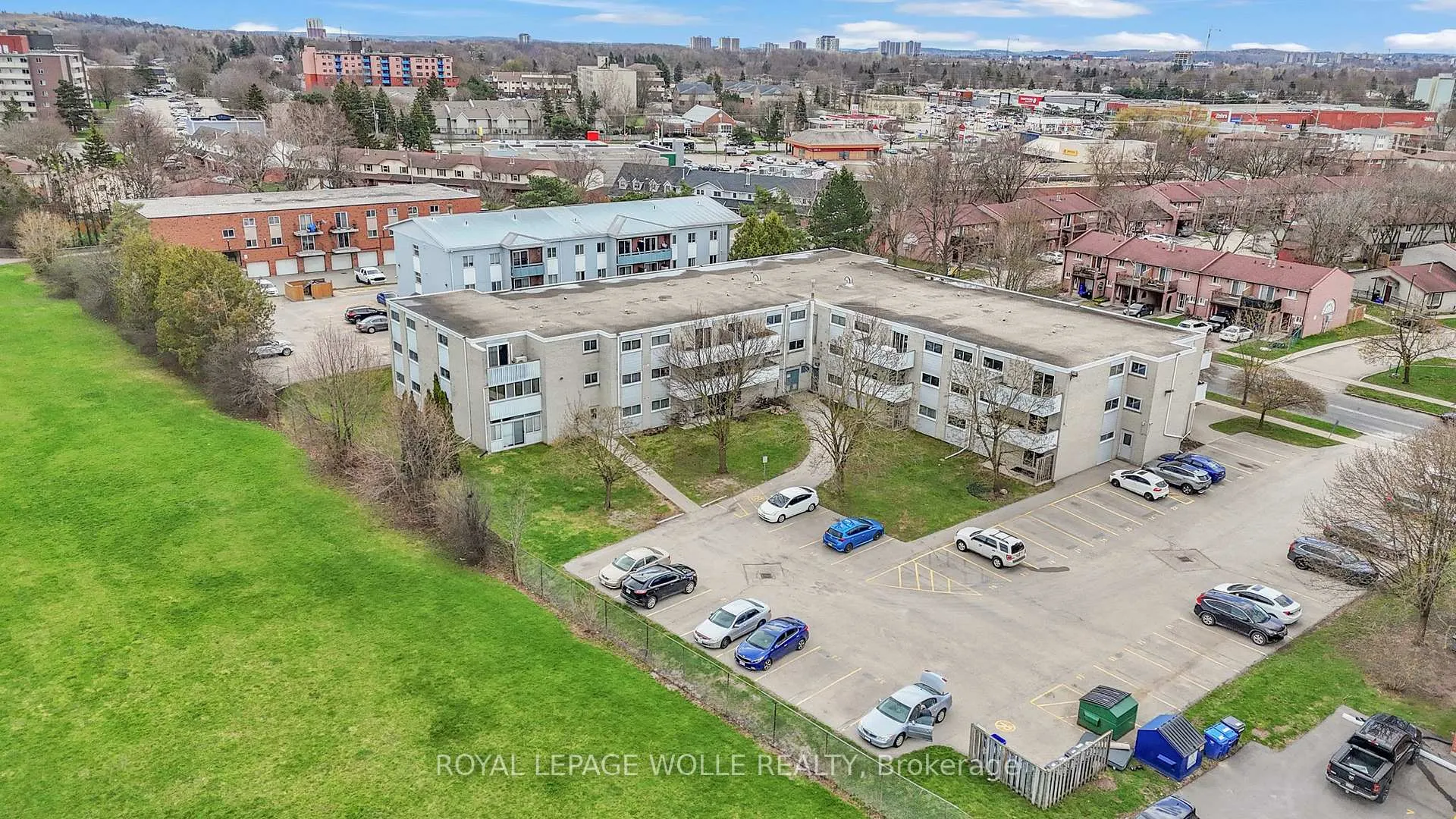 Photo 27 of Unit 107, 80 Breckenridge Drive, Kitchener — HOMEH