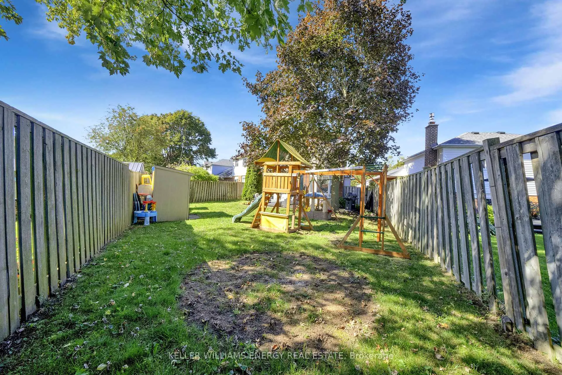 Photo 46 of 39 Longwood Court, Clarington, Courtice — HOMEH