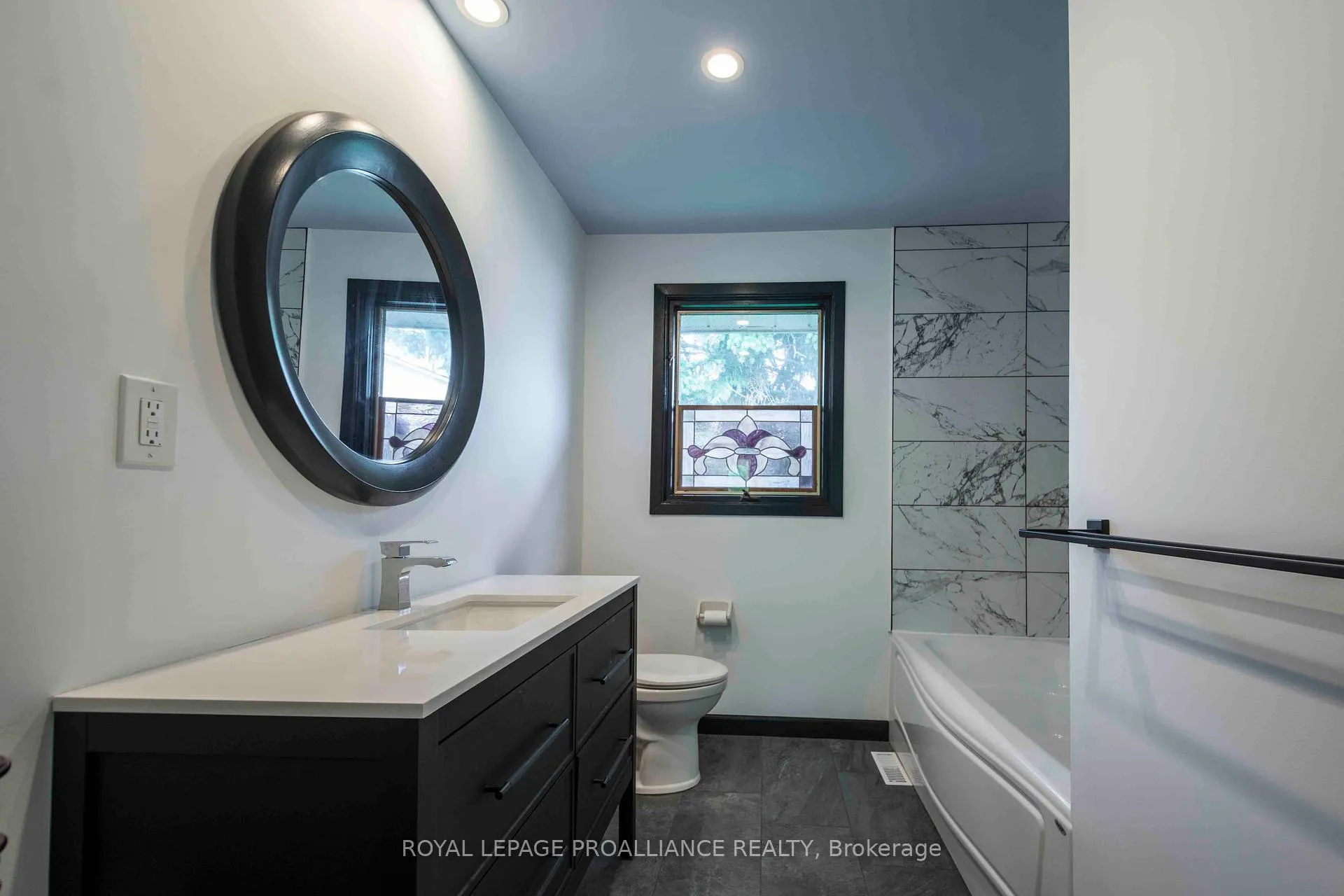 Photo 17 of 12 Montrose Road, Quinte West, Sidney Ward — HOMEH