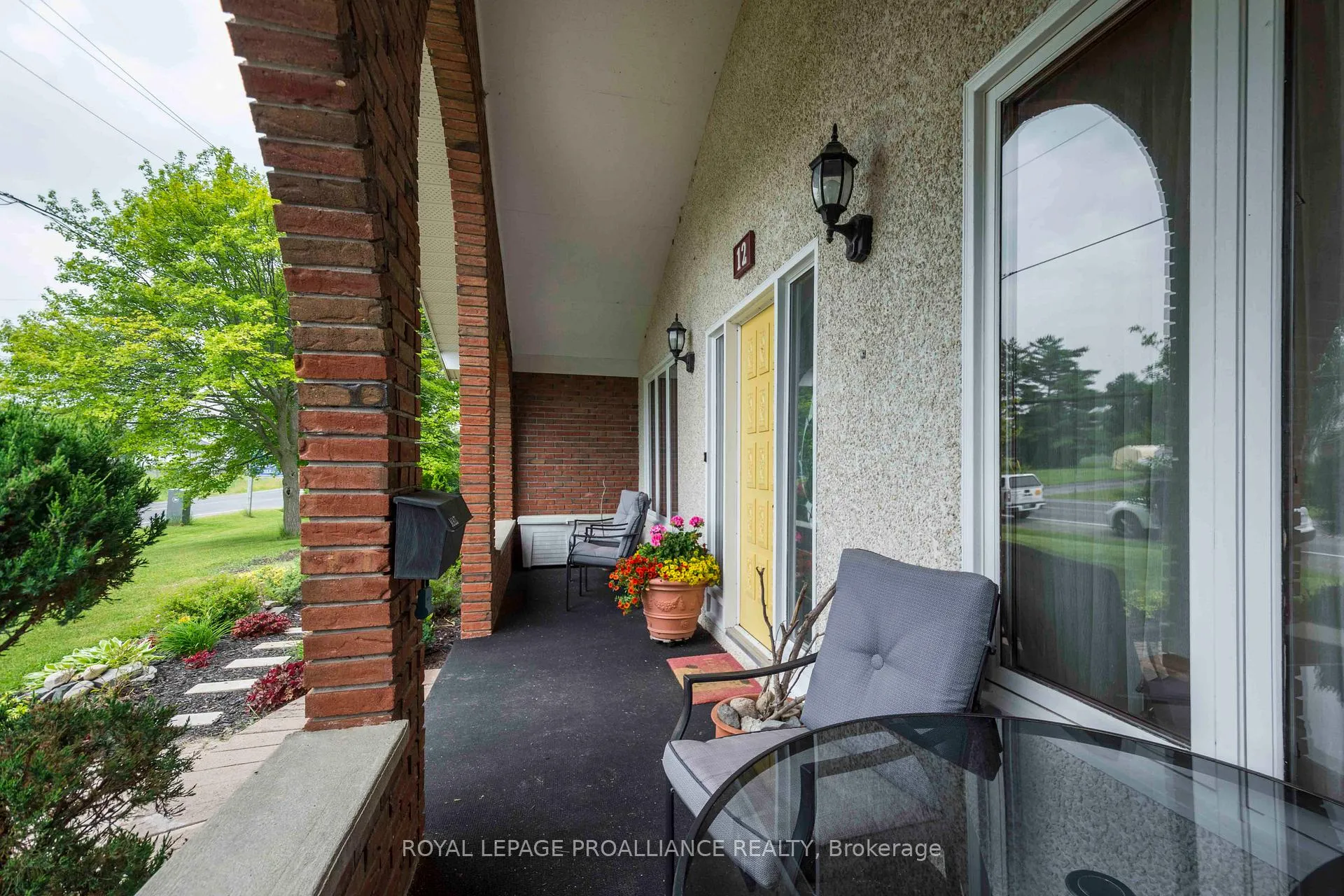 Photo 32 of 12 Montrose Road, Quinte West, Sidney Ward — HOMEH