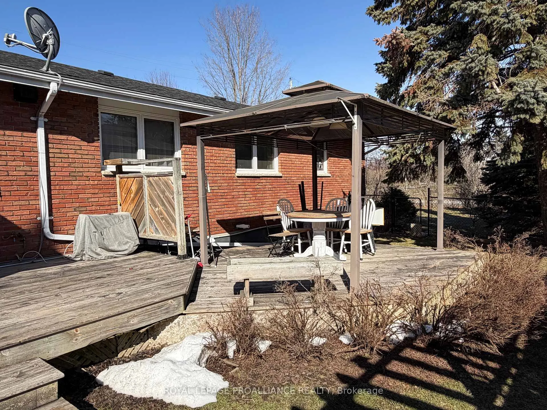 Photo 36 of 12 Montrose Road, Quinte West, Sidney Ward — HOMEH