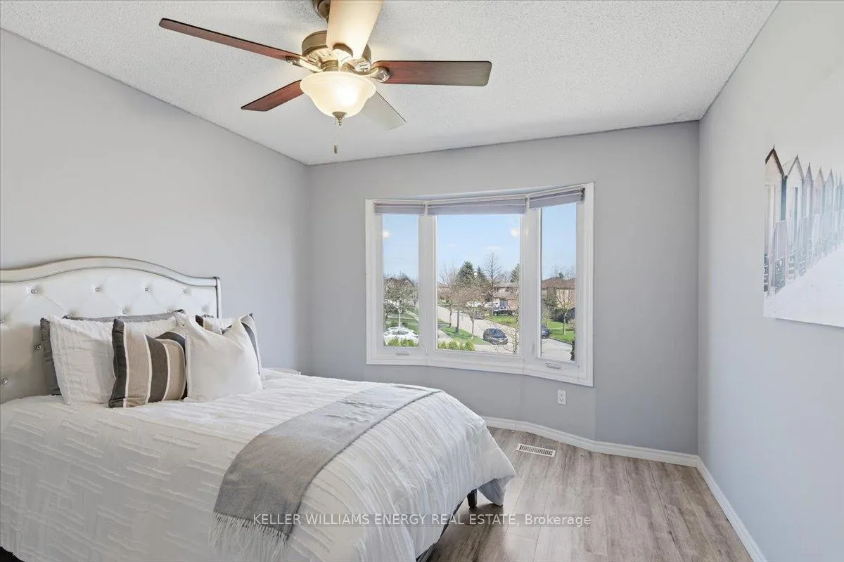 Photo 28 of 18 Genner Drive, Ajax, Central West — HOMEH