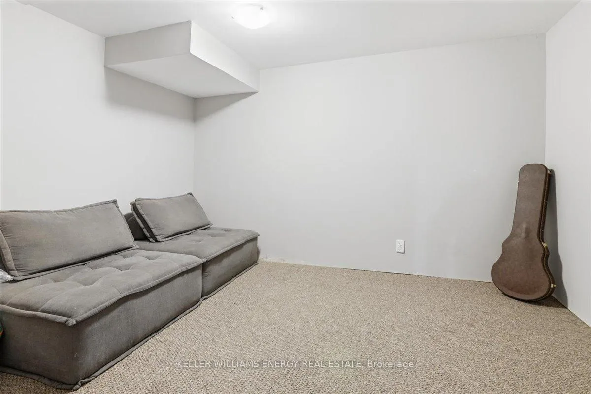 Photo 30 of 18 Genner Drive, Ajax, Central West — HOMEH