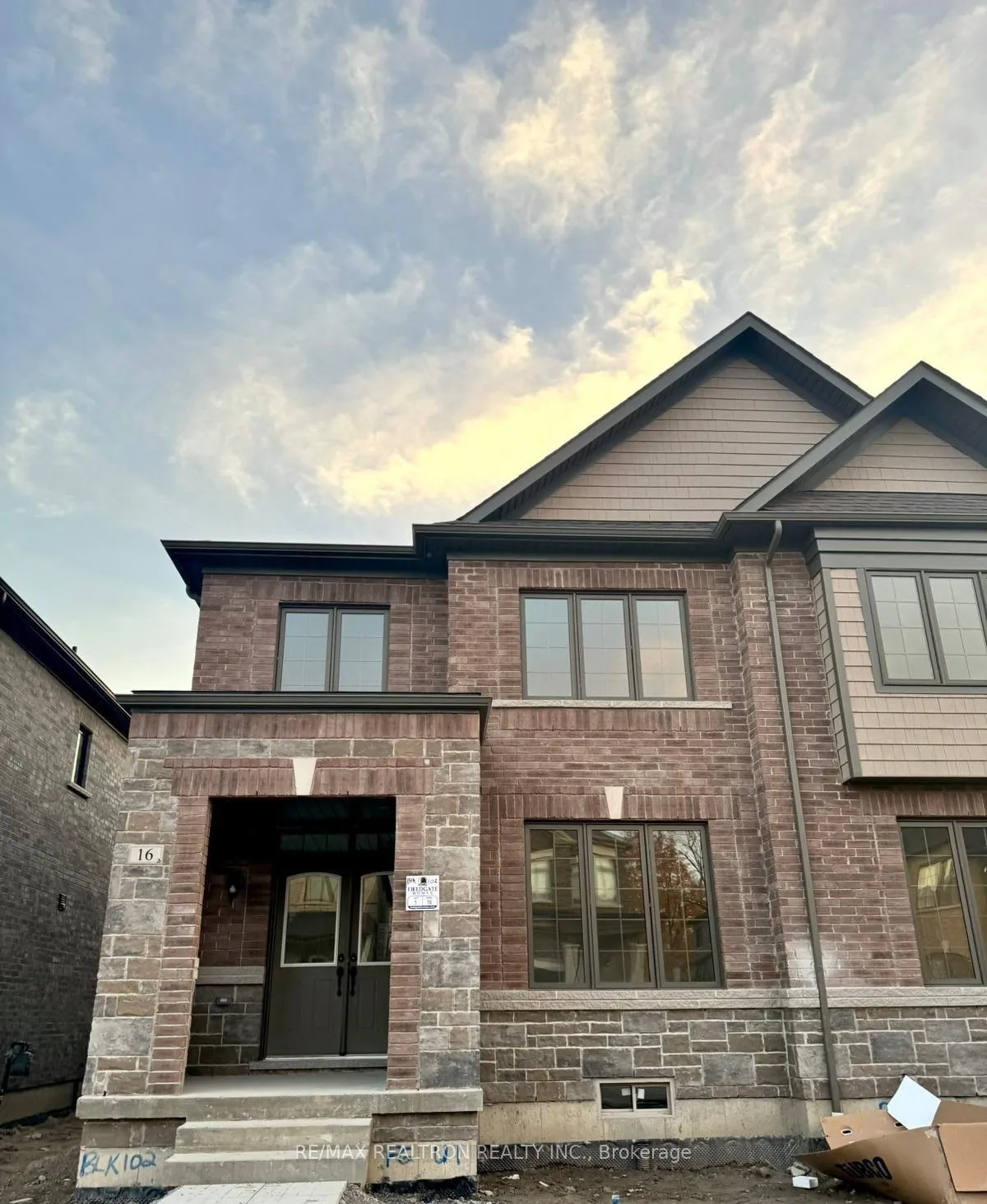 Photo 1 of Unit Main, 16 Thelma Drive, Whitby, Rural Whitby — HOMEH
