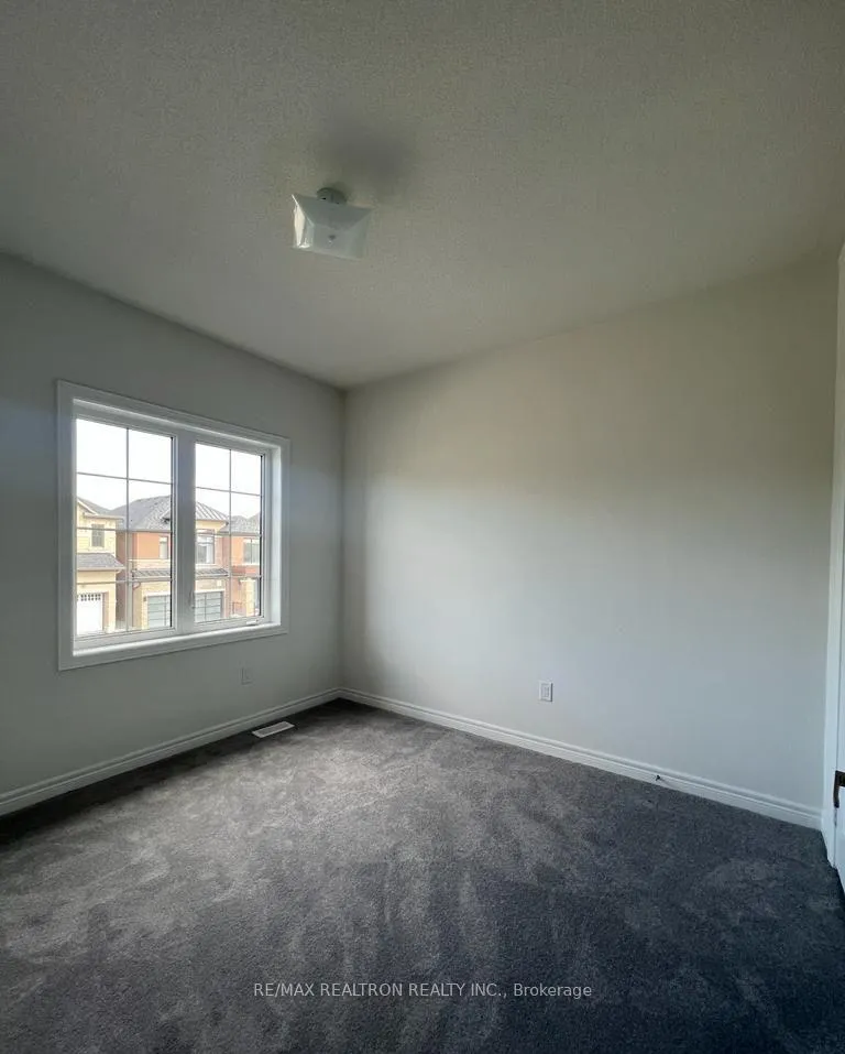Photo 13 of Unit Main, 16 Thelma Drive, Whitby, Rural Whitby — HOMEH