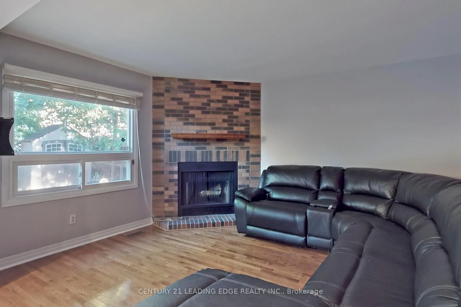 Photo 12 of 91 Ketchum Crescent, Markham, Middlefield — HOMEH