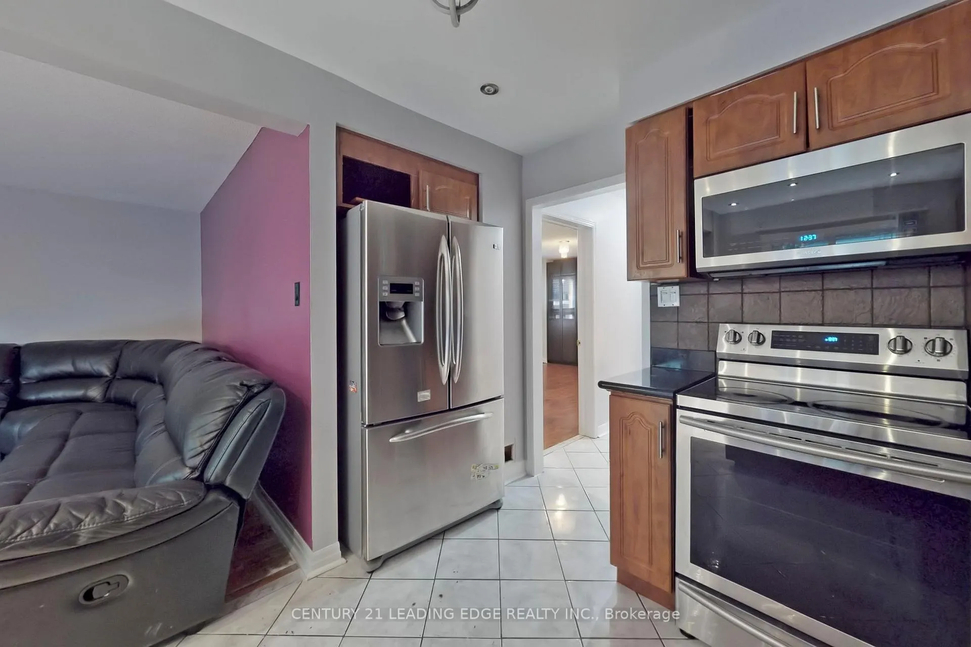 Photo 16 of 91 Ketchum Crescent, Markham, Middlefield — HOMEH