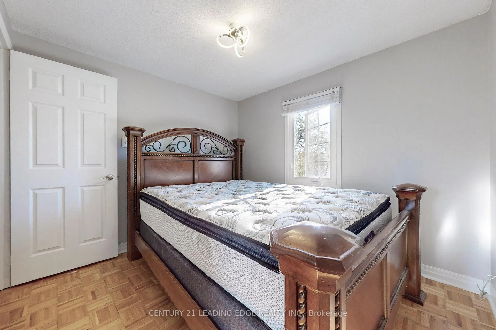 Photo 33 of 91 Ketchum Crescent, Markham, Middlefield — HOMEH
