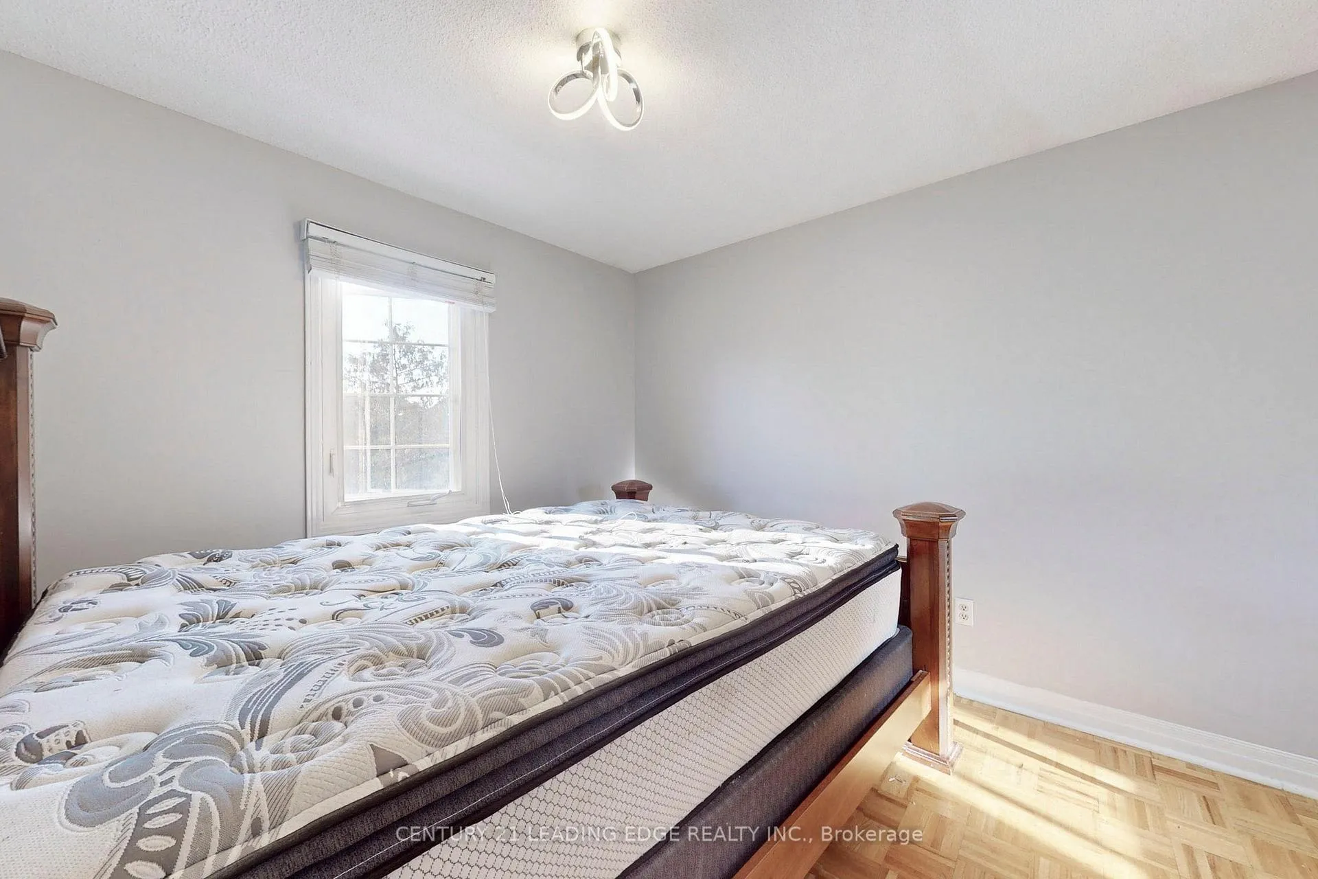 Photo 34 of 91 Ketchum Crescent, Markham, Middlefield — HOMEH