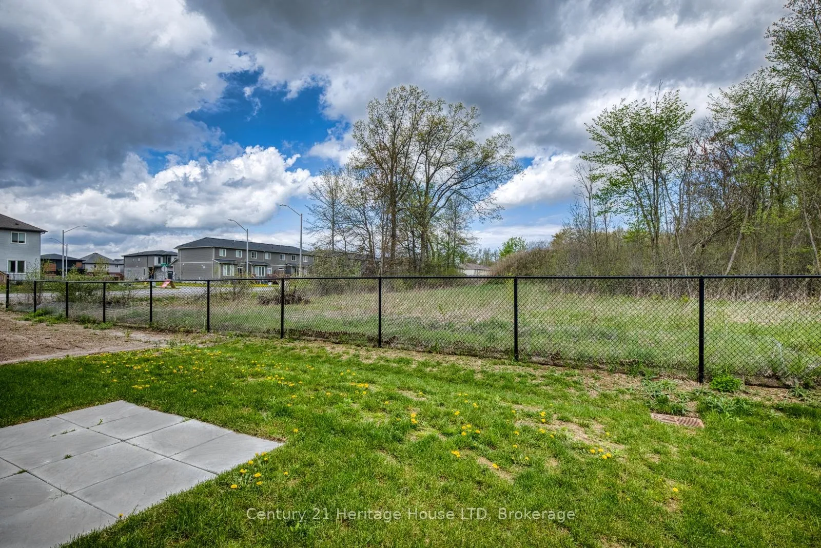 Photo 47 of 5 Wilson Drive, Thorold, Hurricane/Merrittville — HOMEH
