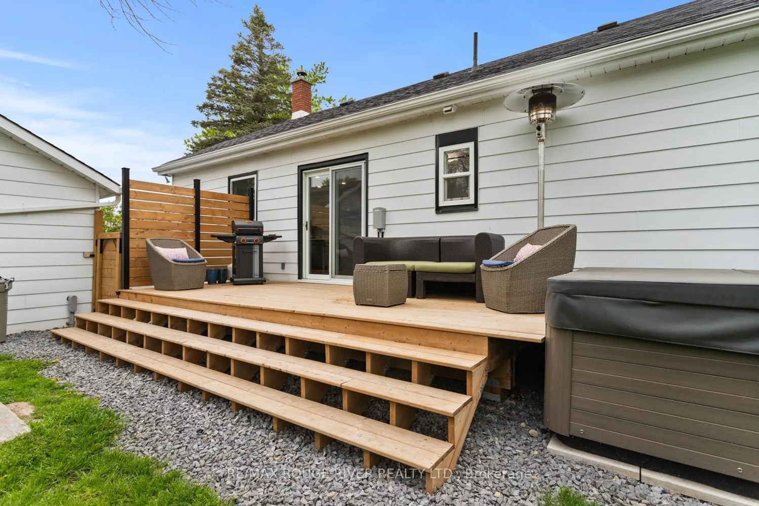 Photo 4 of 4067 Shannonville Road, Tyendinaga, Tyendinaga Township — HOMEH