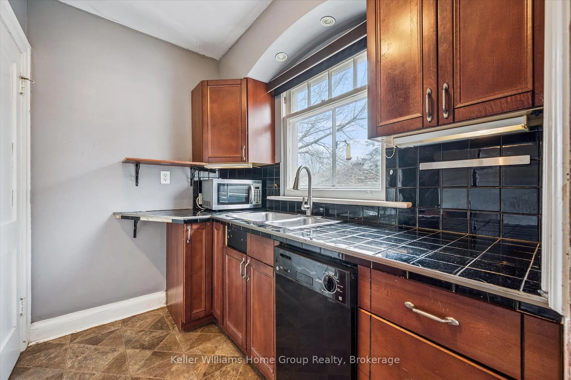 Photo 12 of 99 Dufferin Street, Guelph, Exhibition Park — HOMEH