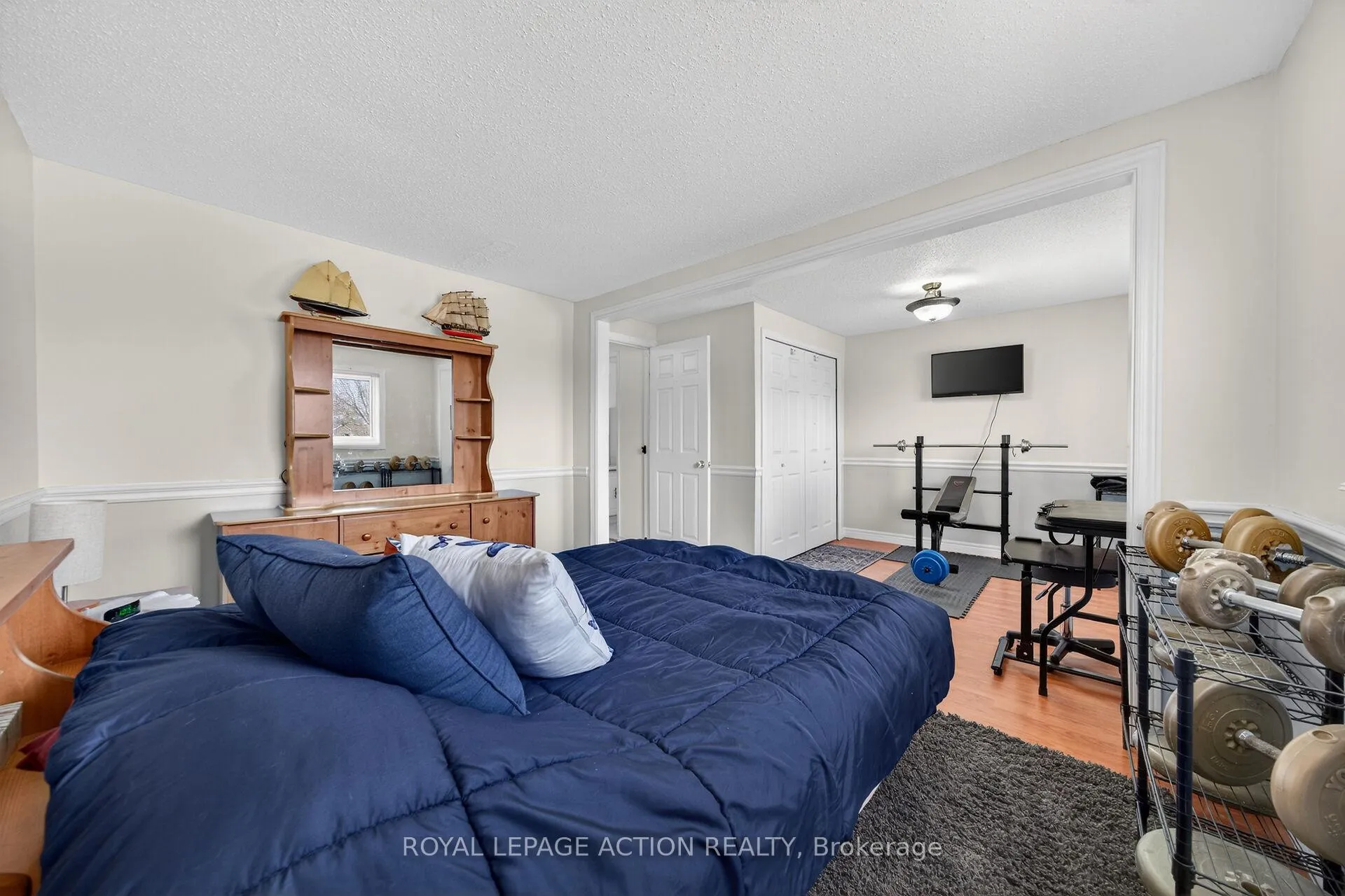 Photo 15 of 34 Enfield Crescent, Brantford — HOMEH