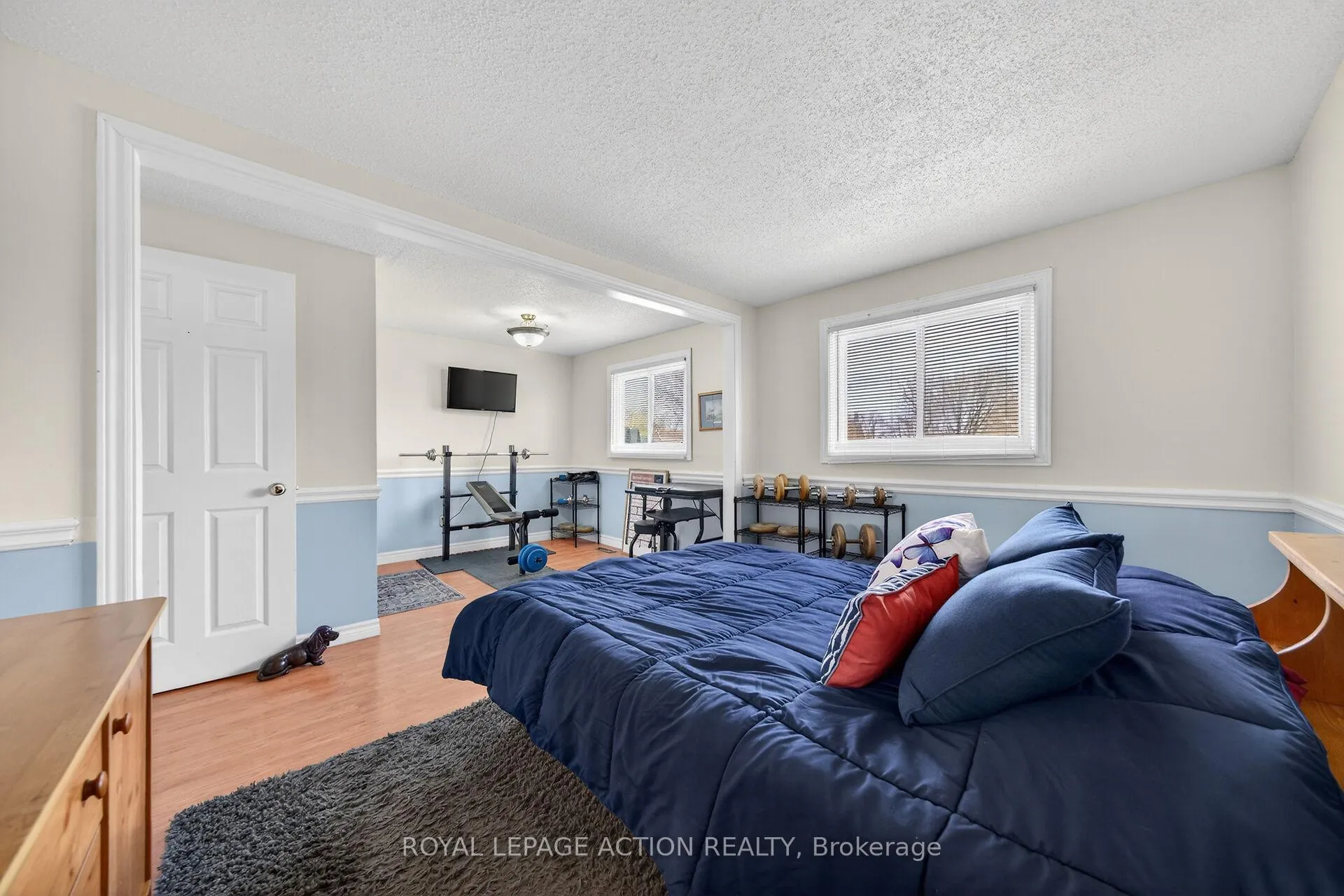 Photo 16 of 34 Enfield Crescent, Brantford — HOMEH
