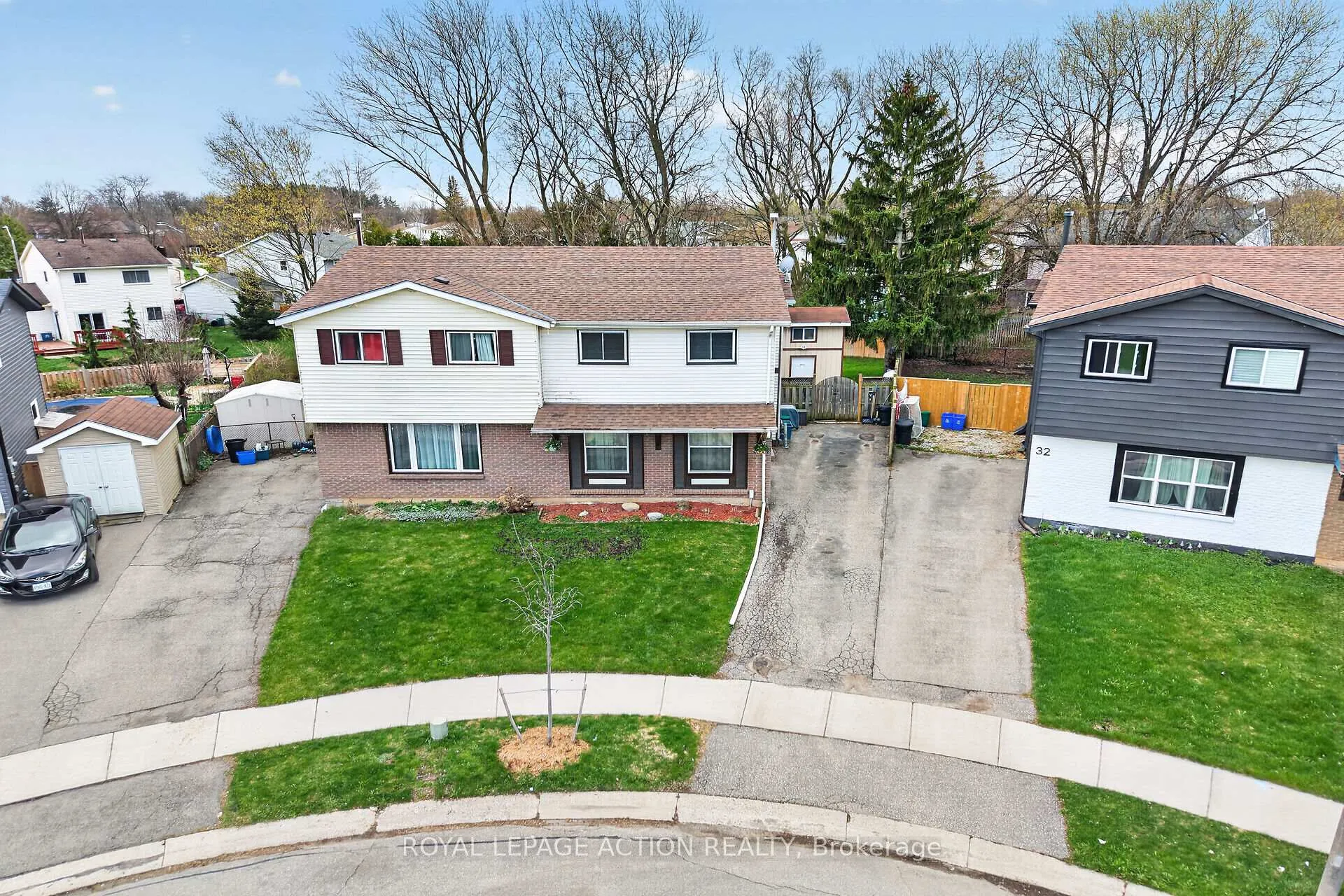 Photo 35 of 34 Enfield Crescent, Brantford — HOMEH