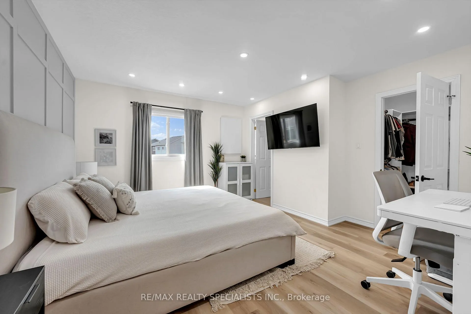 Photo 15 of 21 Stevenson Street, Essa, Angus — HOMEH