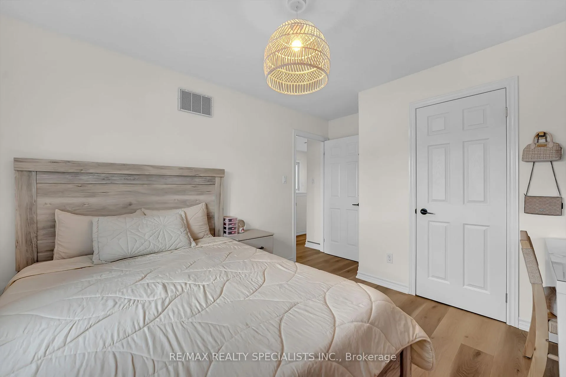 Photo 26 of 21 Stevenson Street, Essa, Angus — HOMEH