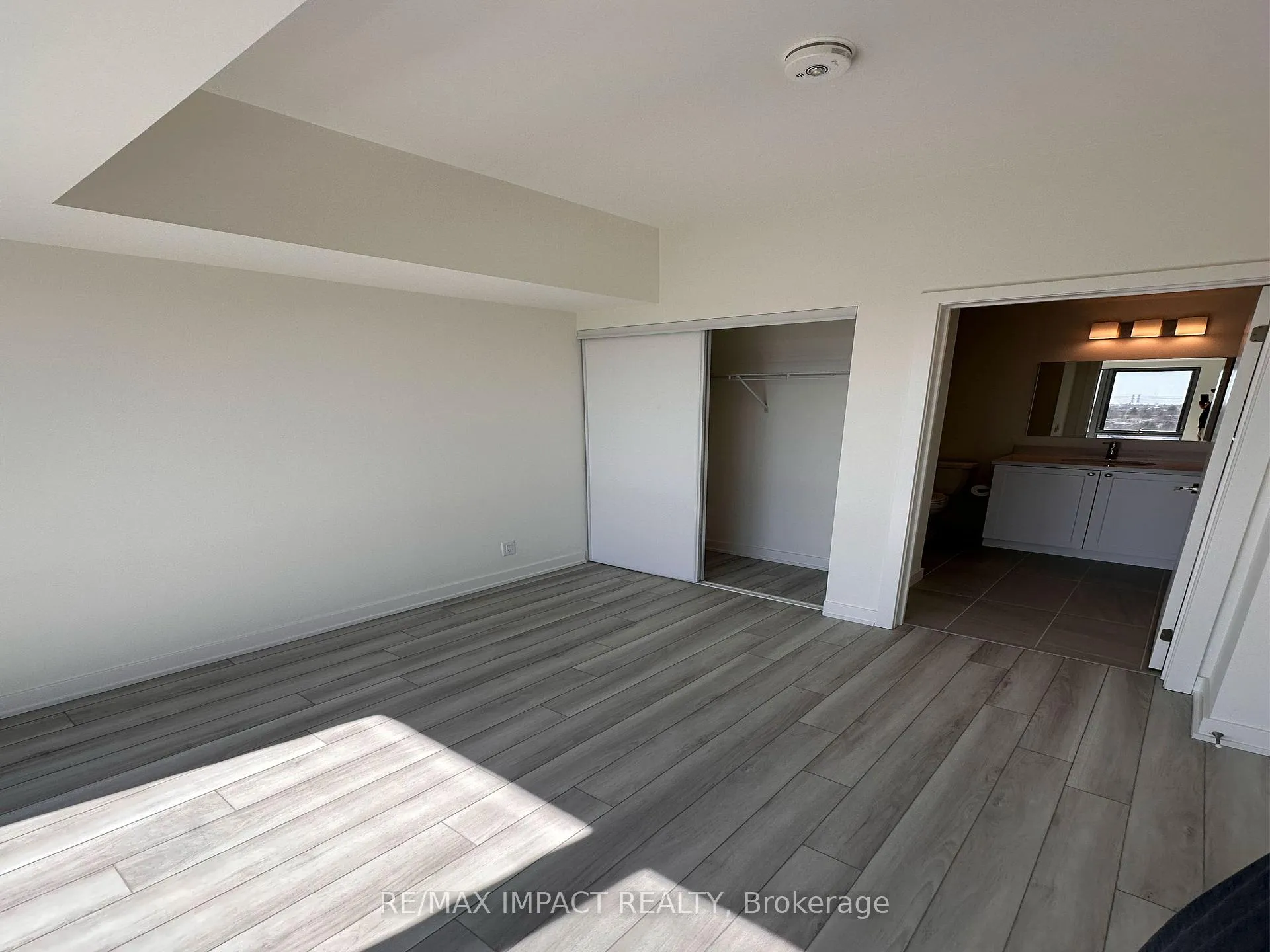 Photo 13 of 51 Clarington Boulevard, Clarington, Bowmanville — HOMEH
